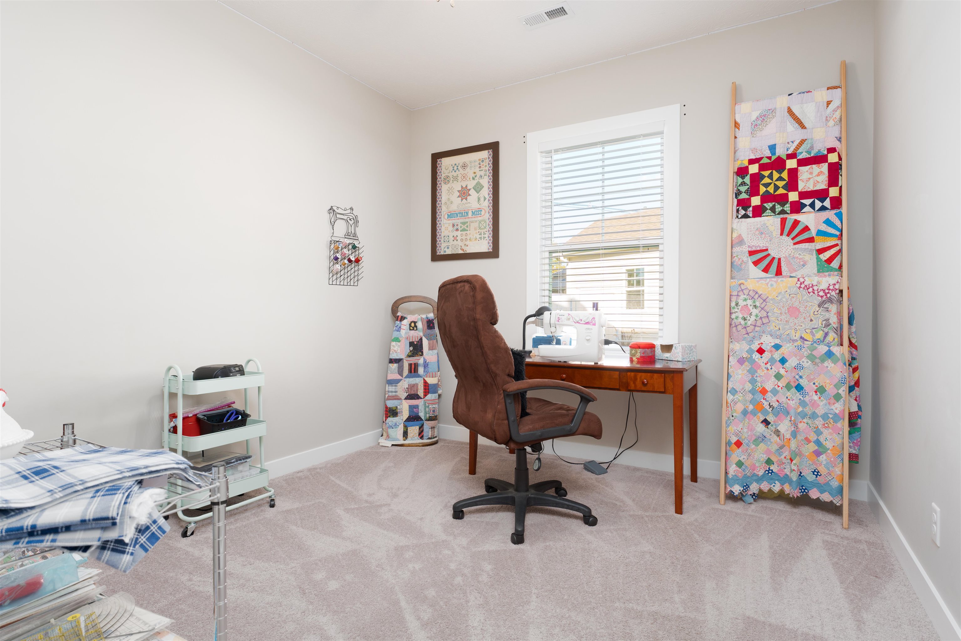 2285 Ottawa Dr, Owensboro, Kentucky 42301, 4 Bedrooms Bedrooms, ,2 BathroomsBathrooms,Single Family Residence,For Sale,Ottawa Dr,90873