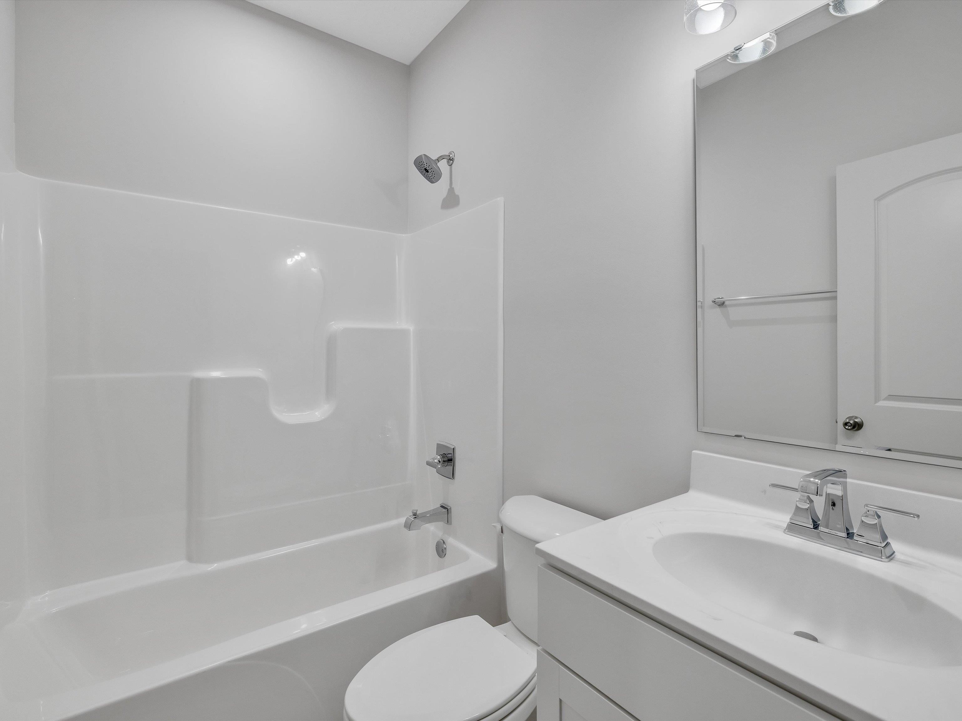 690 Alabaster Lane, Owensboro, Kentucky 42301, 3 Bedrooms Bedrooms, ,2 BathroomsBathrooms,Single Family Residence,For Sale,Alabaster Lane,90876