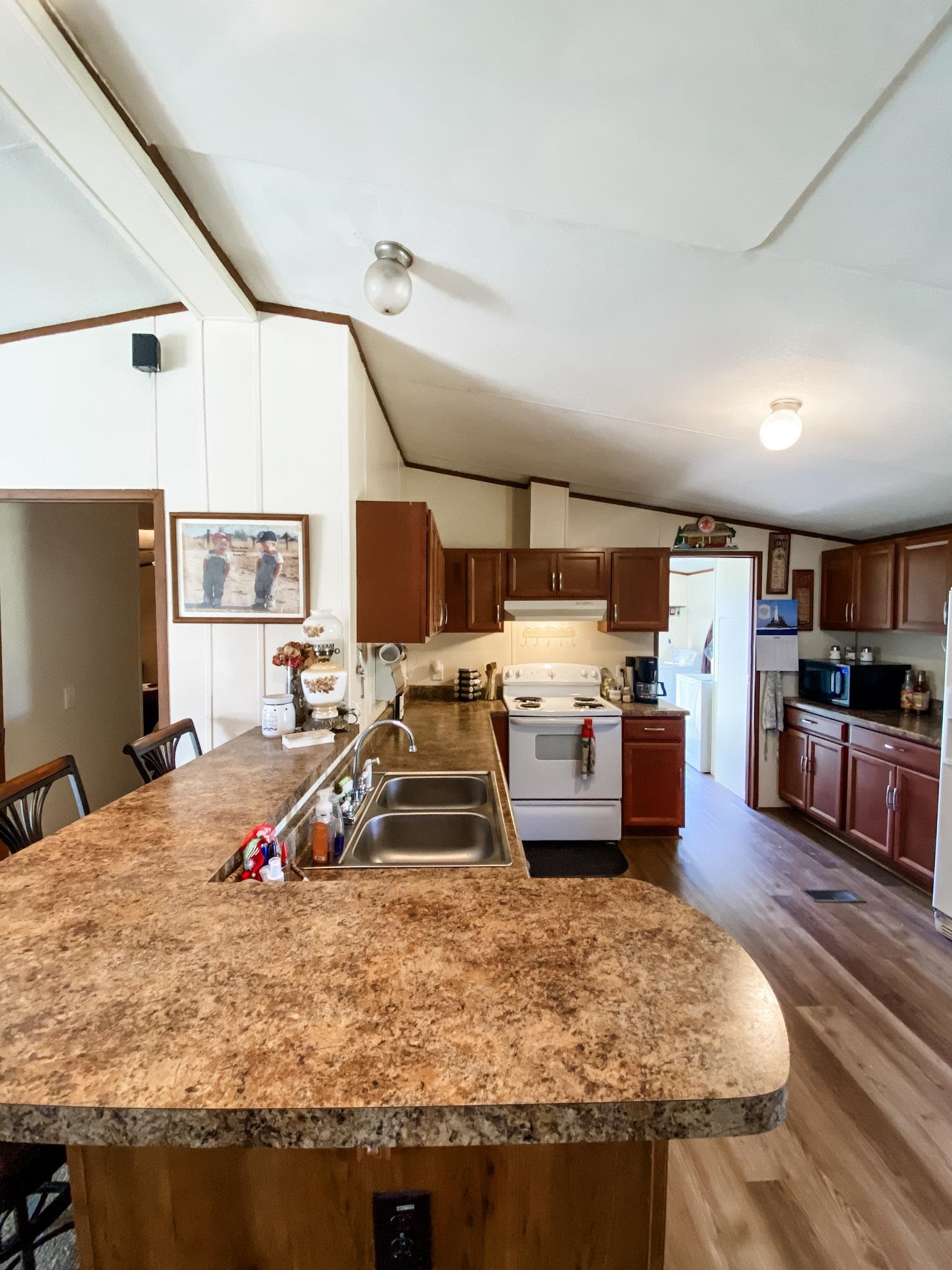 7627 State Route 1389, Maceo, Kentucky 42355, 3 Bedrooms Bedrooms, ,2 BathroomsBathrooms,Manufactured Home,For Sale,State Route 1389,90882