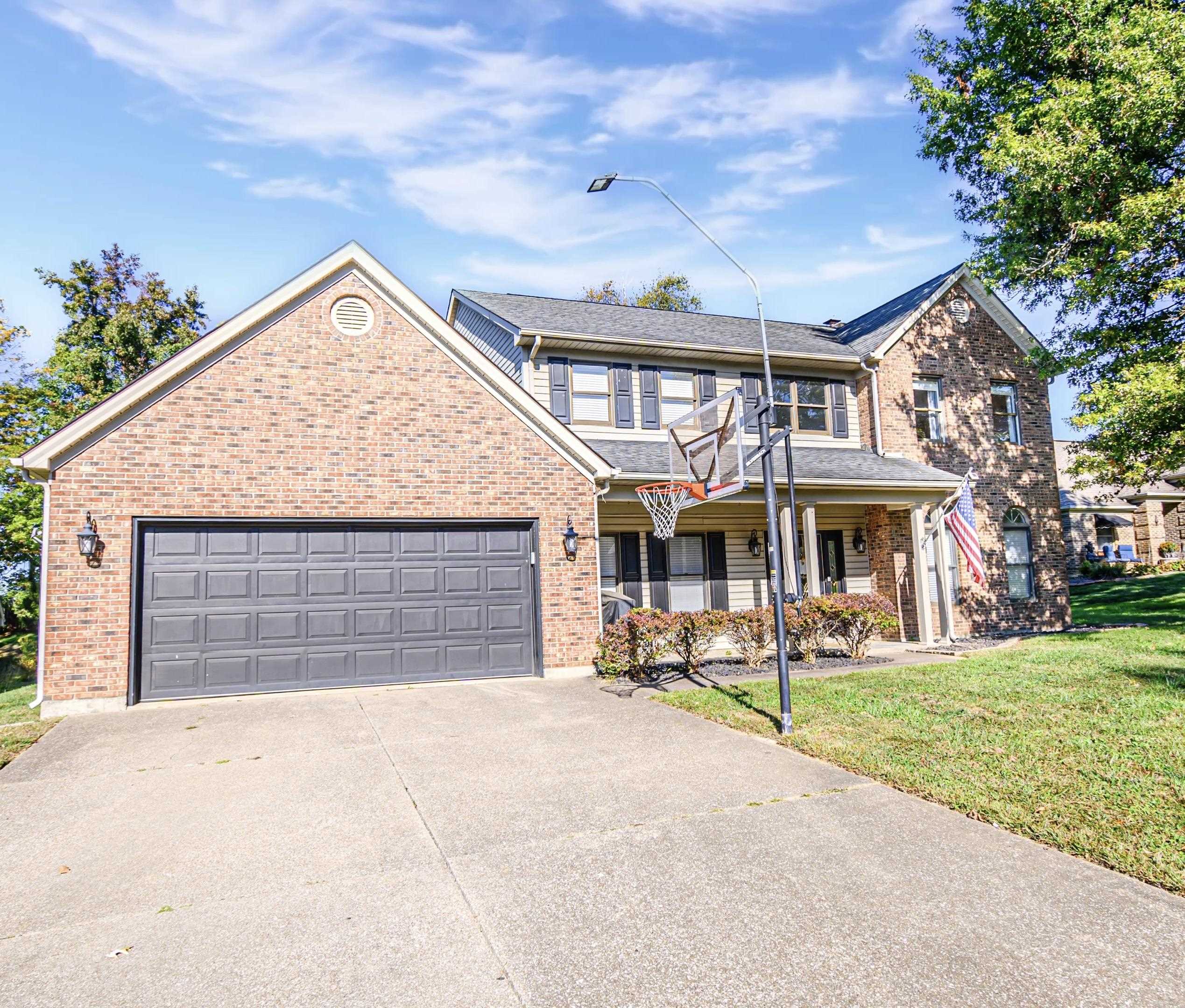 3710 Wood Trace, Owensboro, Kentucky 42303, 4 Bedrooms Bedrooms, ,2 BathroomsBathrooms,Single Family Residence,For Sale,Wood Trace,90886