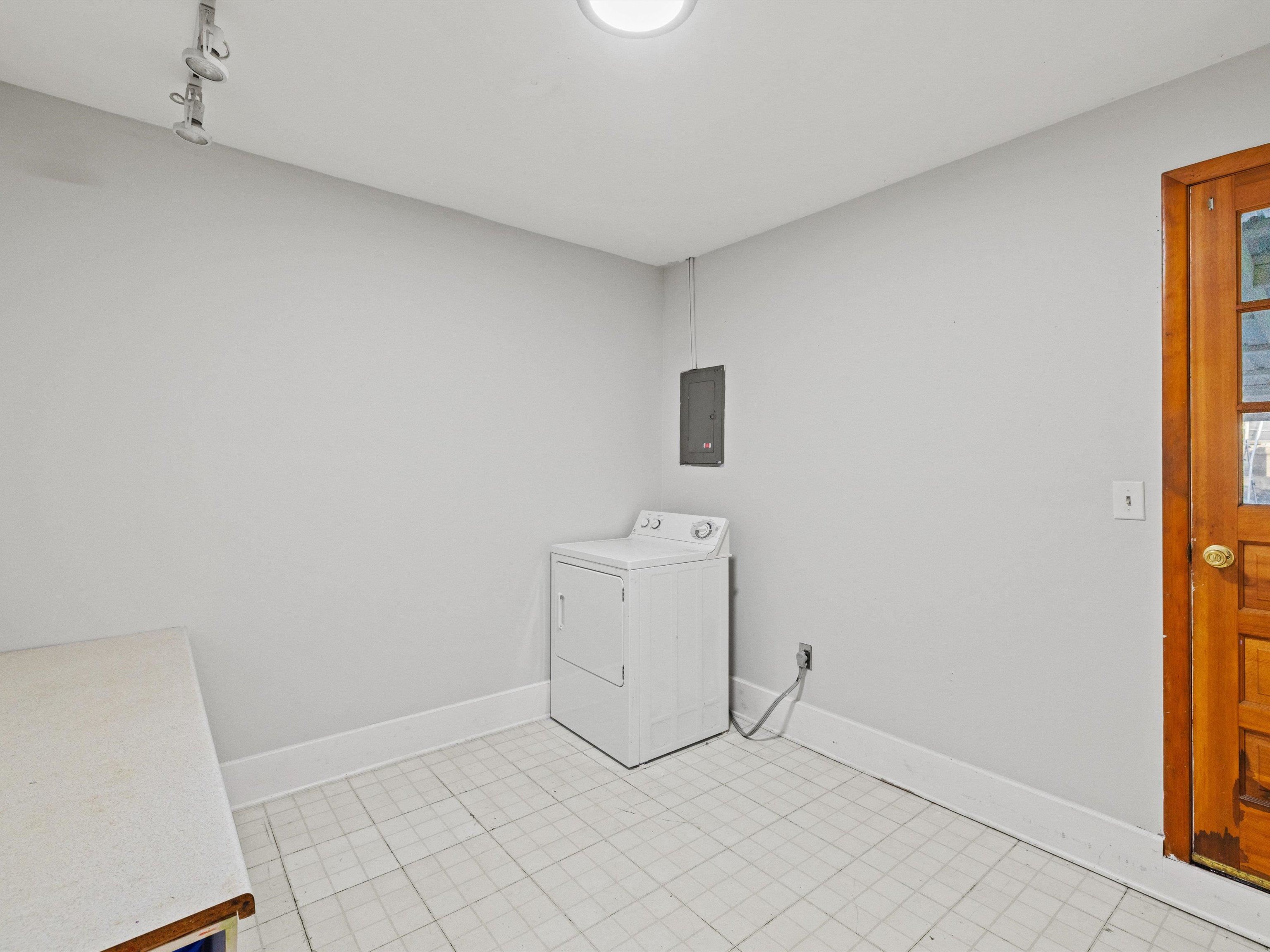 2515 Dartmouth Dr., Owensboro, Kentucky 42301, 3 Bedrooms Bedrooms, ,1 BathroomBathrooms,Single Family Residence,For Sale,Dartmouth Dr.,90893