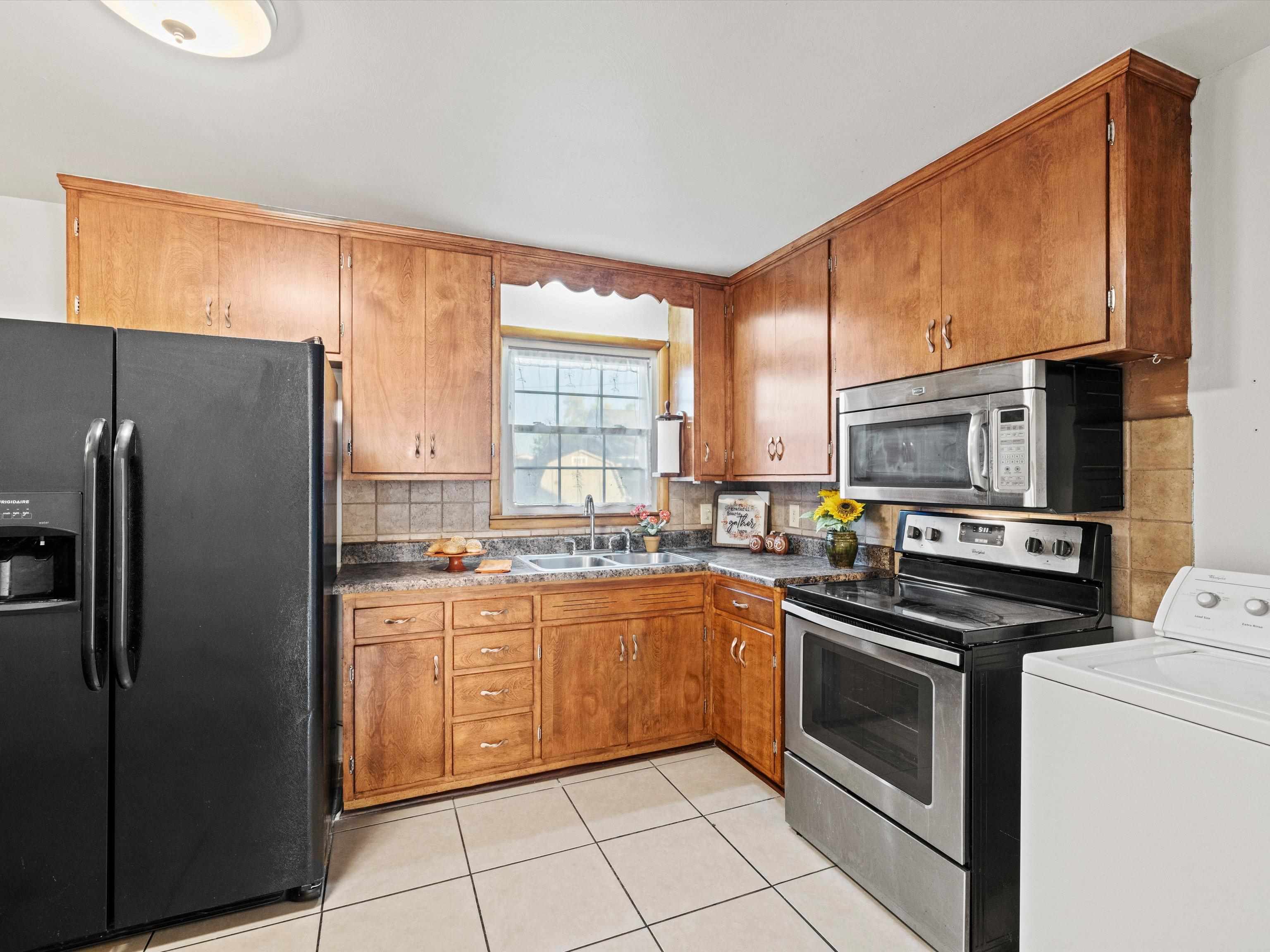 2515 Dartmouth Dr., Owensboro, Kentucky 42301, 3 Bedrooms Bedrooms, ,1 BathroomBathrooms,Single Family Residence,For Sale,Dartmouth Dr.,90893