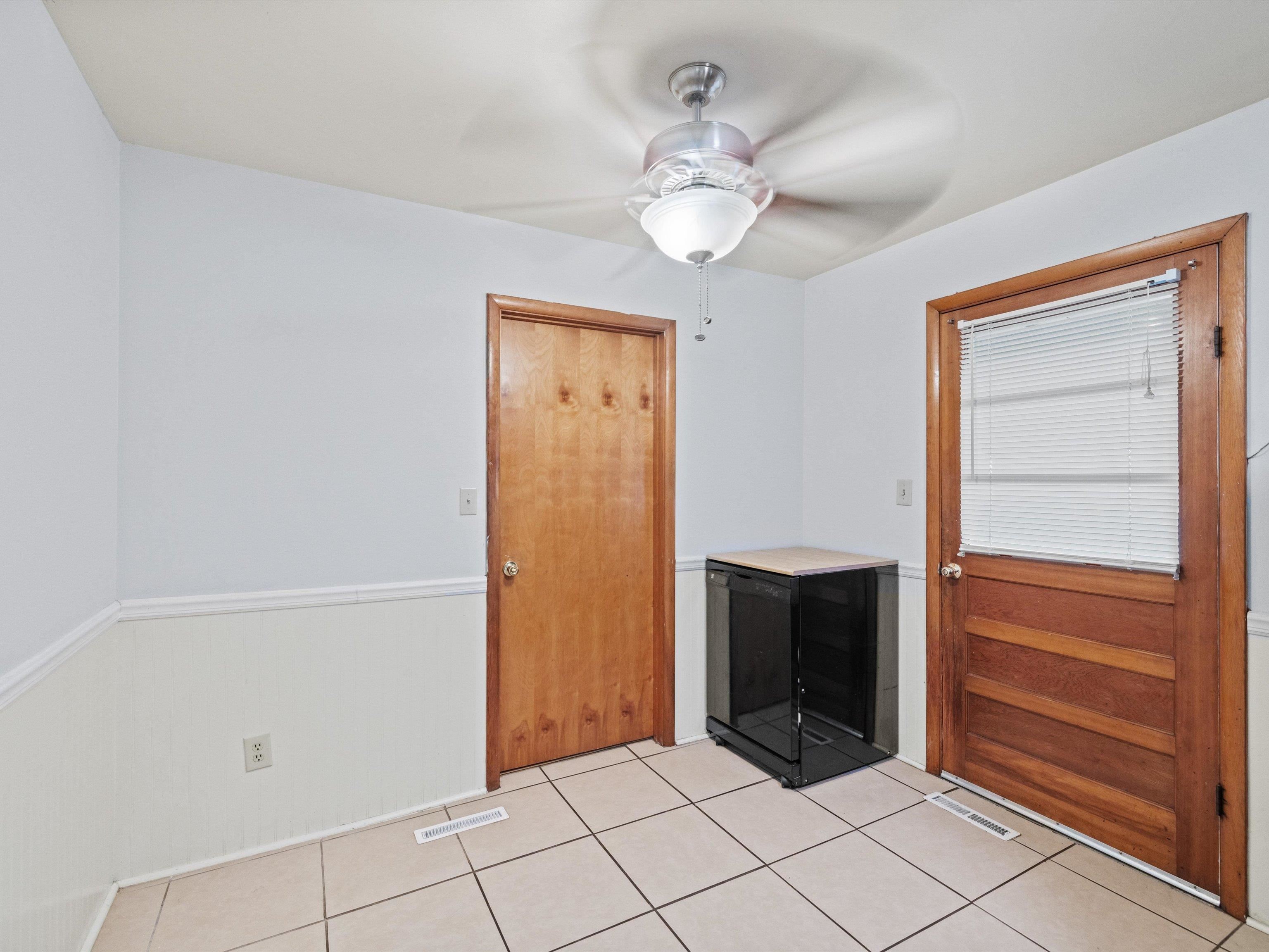 2515 Dartmouth Dr., Owensboro, Kentucky 42301, 3 Bedrooms Bedrooms, ,1 BathroomBathrooms,Single Family Residence,For Sale,Dartmouth Dr.,90893