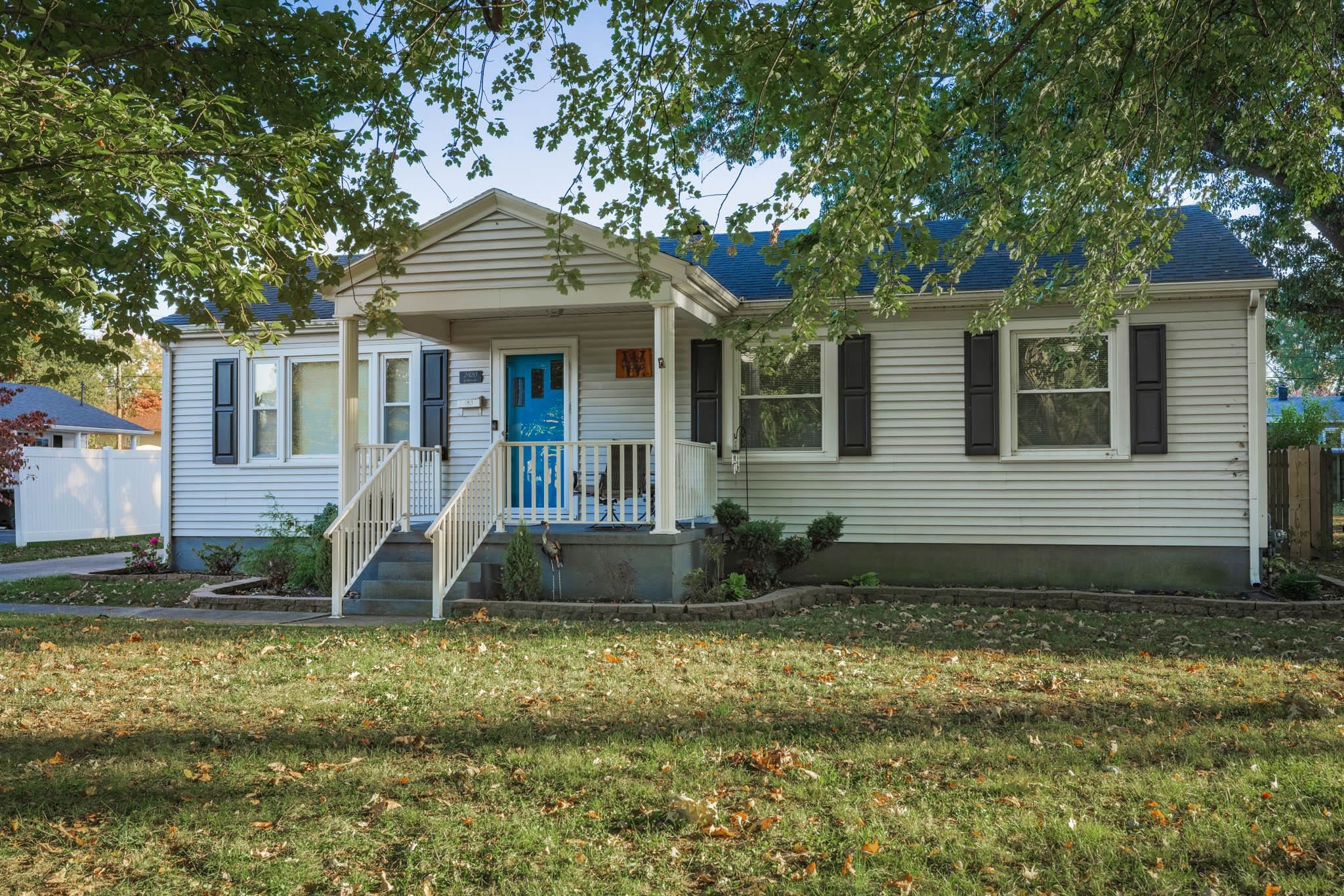 2420 Griffith Avenue, Owensboro, Kentucky 42301, 2 Bedrooms Bedrooms, ,1 BathroomBathrooms,Single Family Residence,For Sale,Griffith Avenue,90894