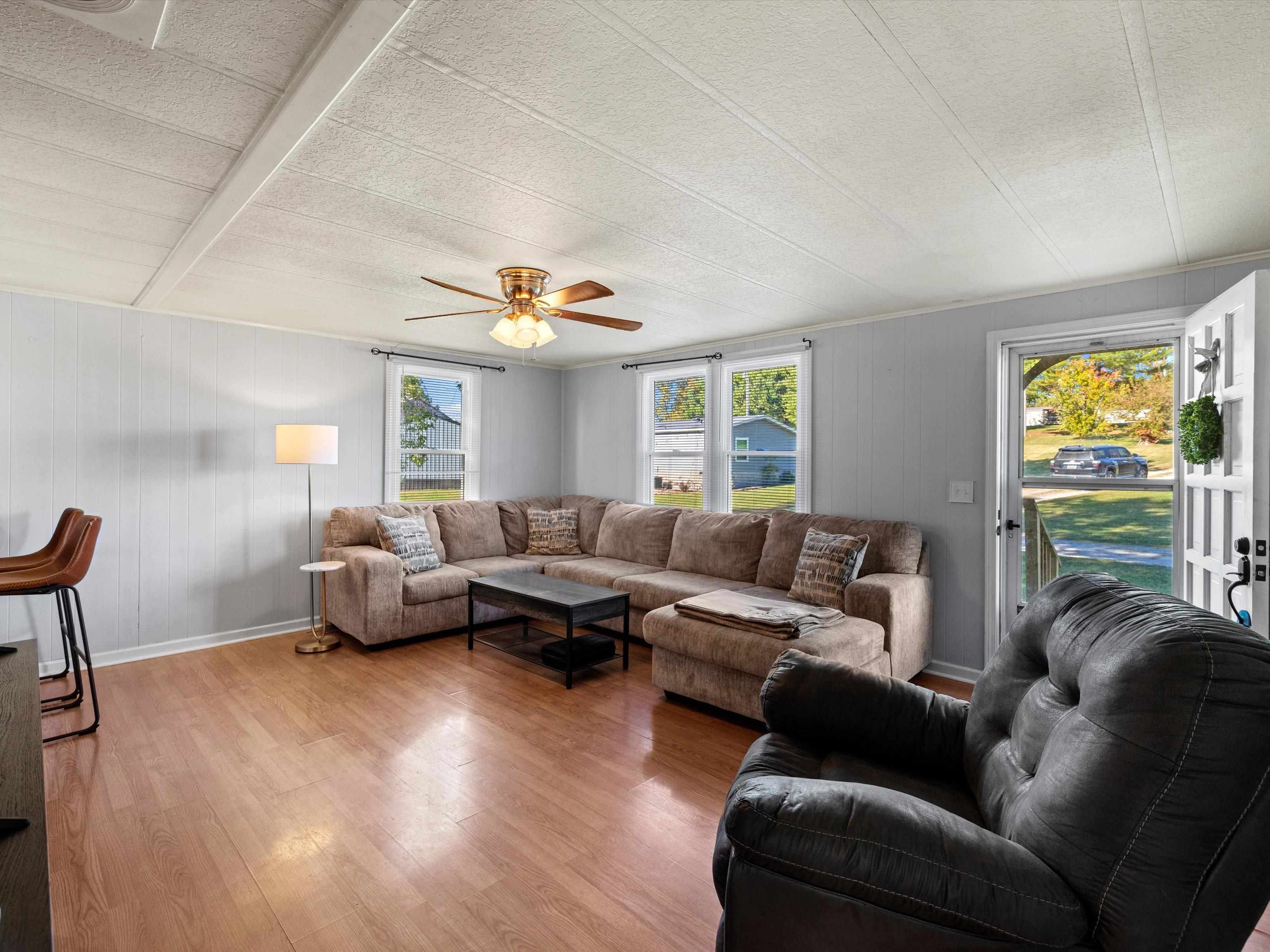 6106 Jack Hinton Rd, Philpot, Kentucky 42366, 3 Bedrooms Bedrooms, ,2 BathroomsBathrooms,Manufactured On Land,For Sale,Jack Hinton Rd,90896