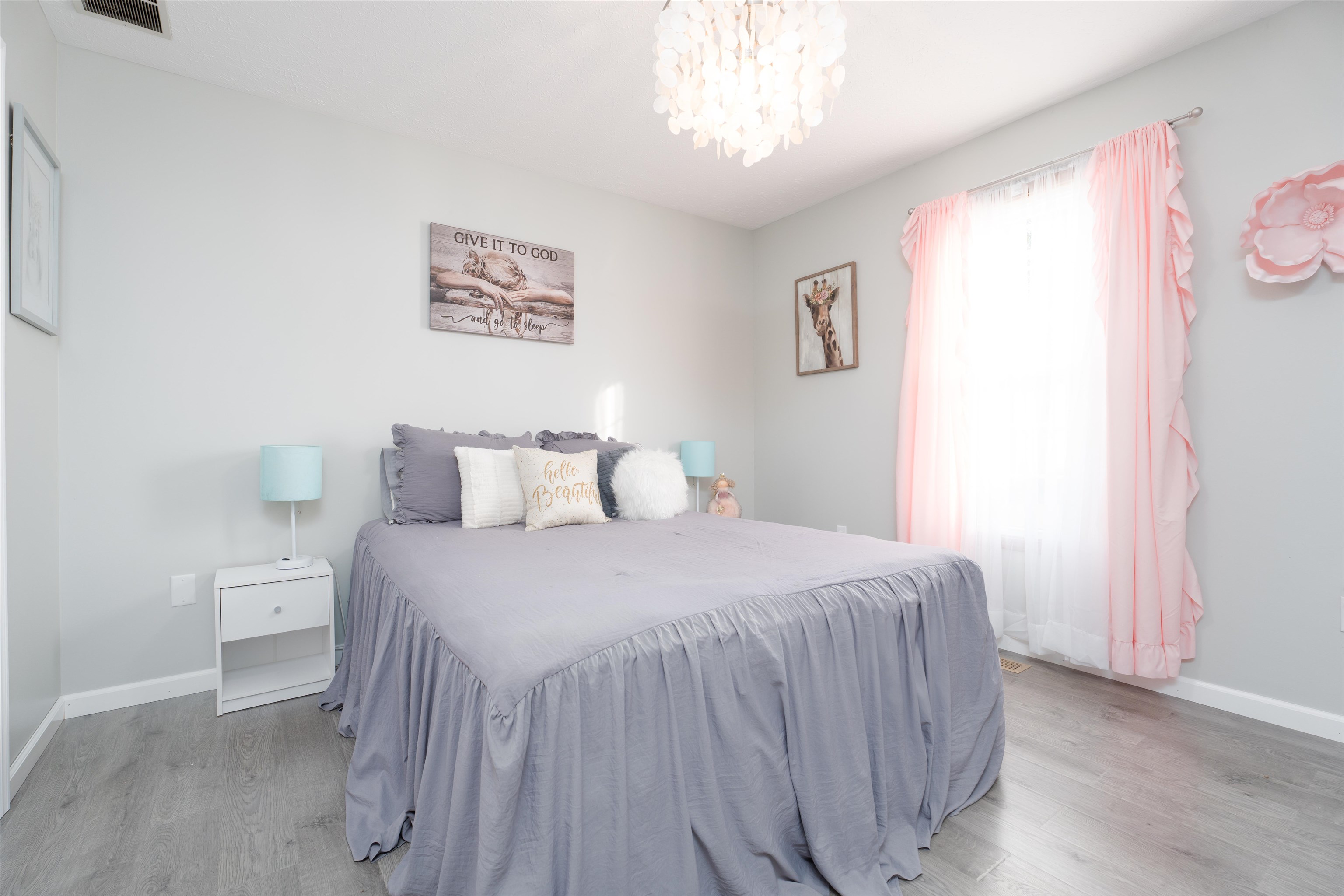 1125 Harmons Ferry Rd, Utica, Kentucky 42376, 3 Bedrooms Bedrooms, ,2 BathroomsBathrooms,Single Family Residence,For Sale,Harmons Ferry Rd,90904
