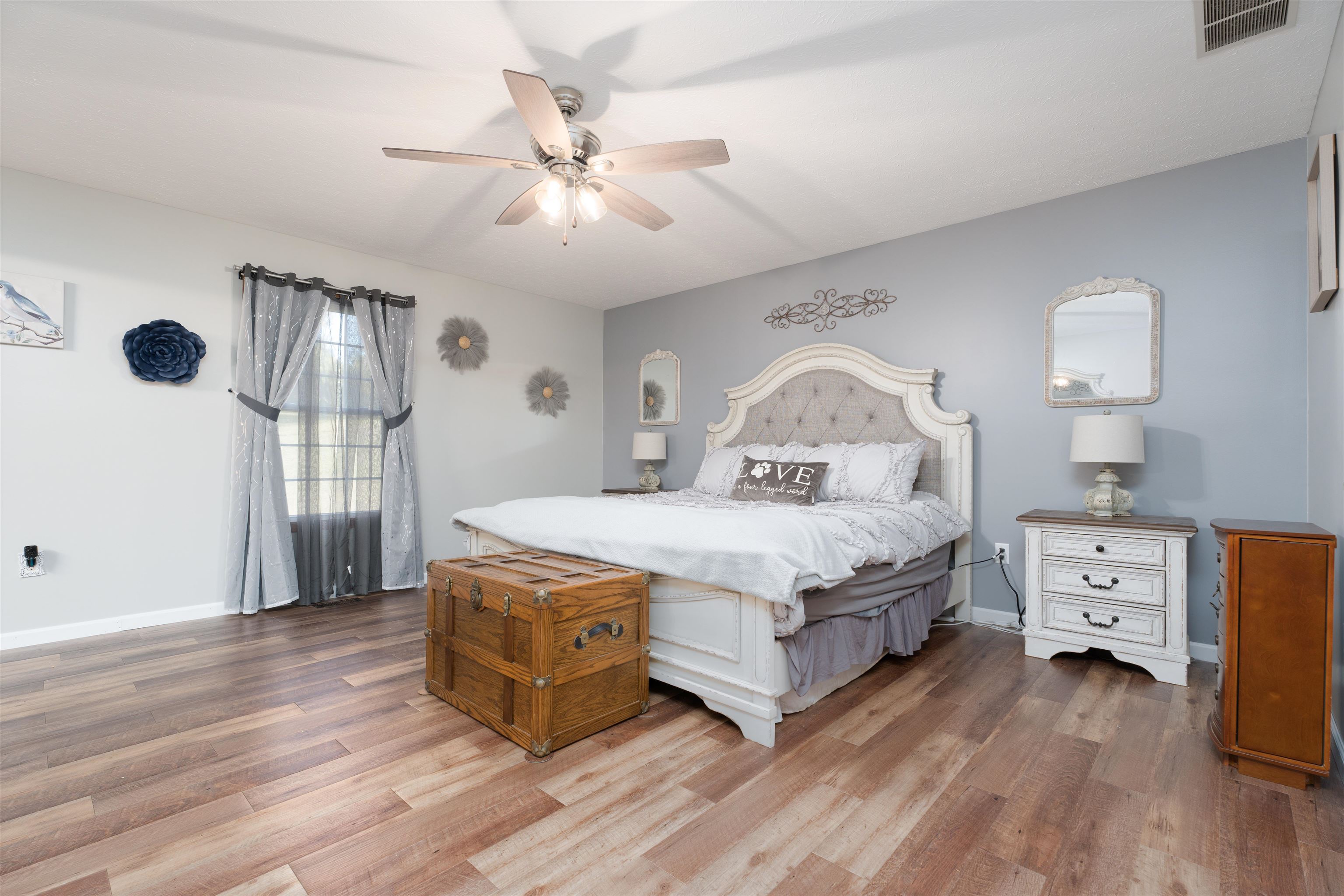 1125 Harmons Ferry Rd, Utica, Kentucky 42376, 3 Bedrooms Bedrooms, ,2 BathroomsBathrooms,Single Family Residence,For Sale,Harmons Ferry Rd,90904