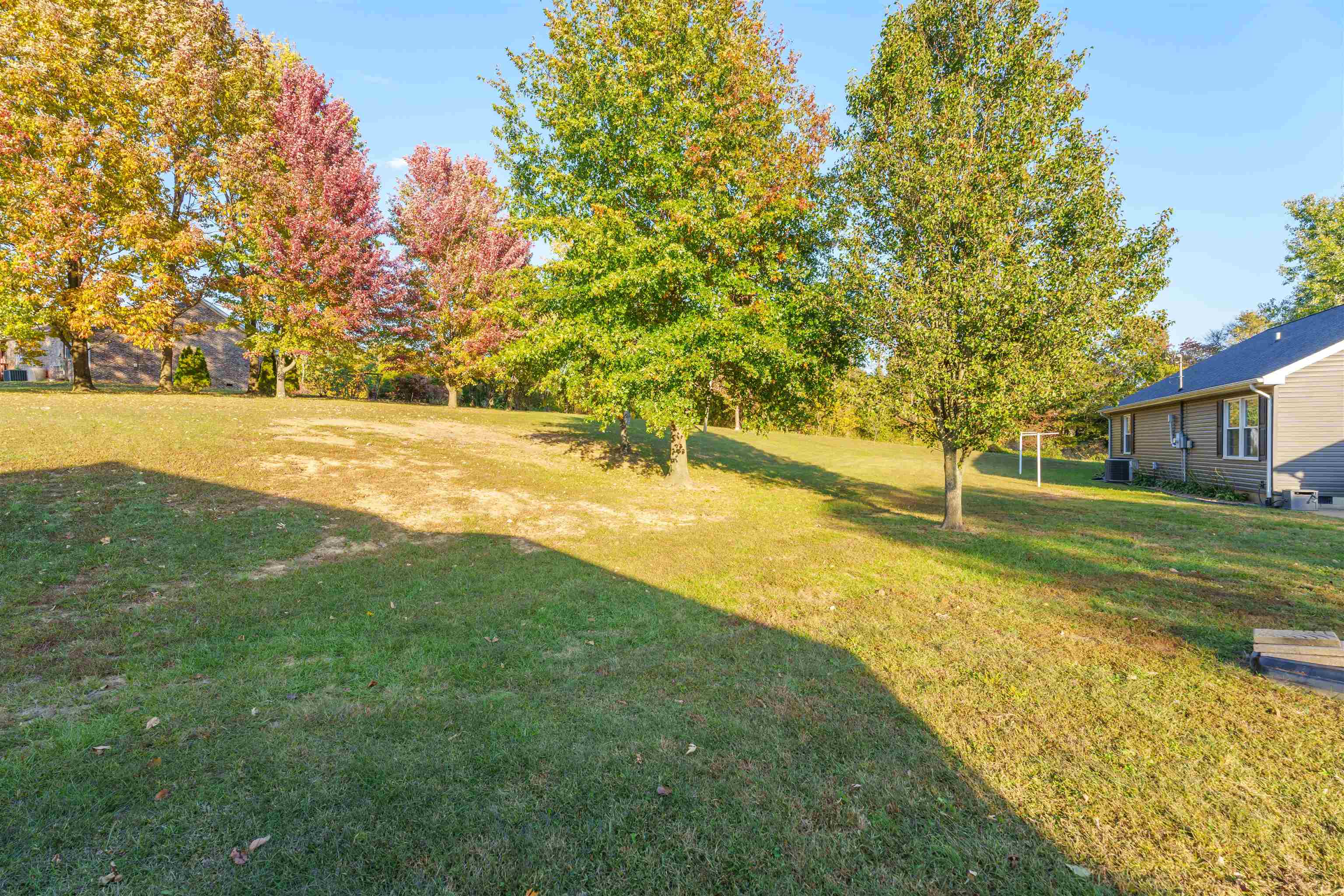 1125 Harmons Ferry Rd, Utica, Kentucky 42376, 3 Bedrooms Bedrooms, ,2 BathroomsBathrooms,Single Family Residence,For Sale,Harmons Ferry Rd,90904