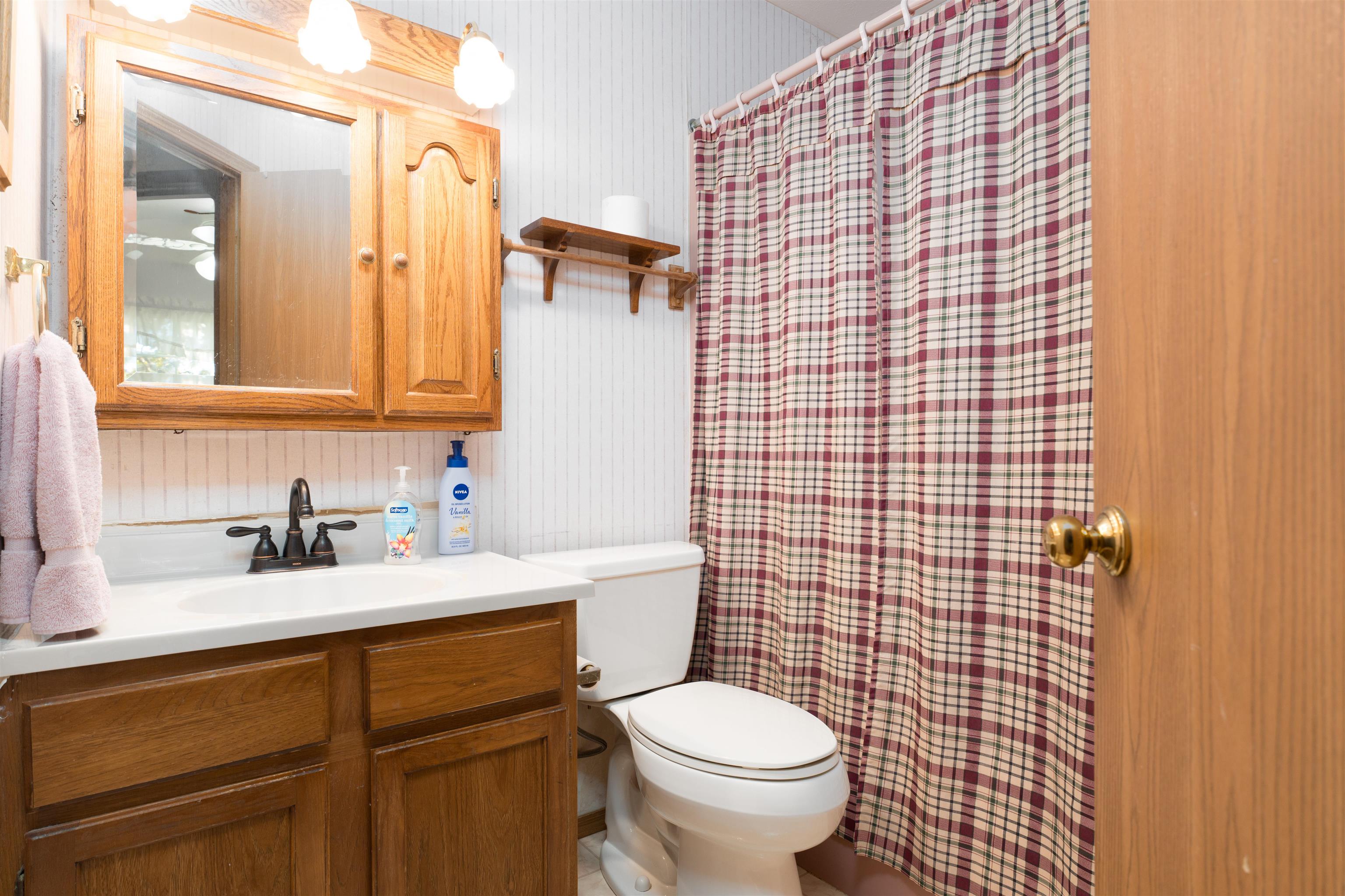 2513 Elder Drive, Owensboro, Kentucky 42301, 3 Bedrooms Bedrooms, ,2 BathroomsBathrooms,Single Family Residence,For Sale,Elder Drive,90907