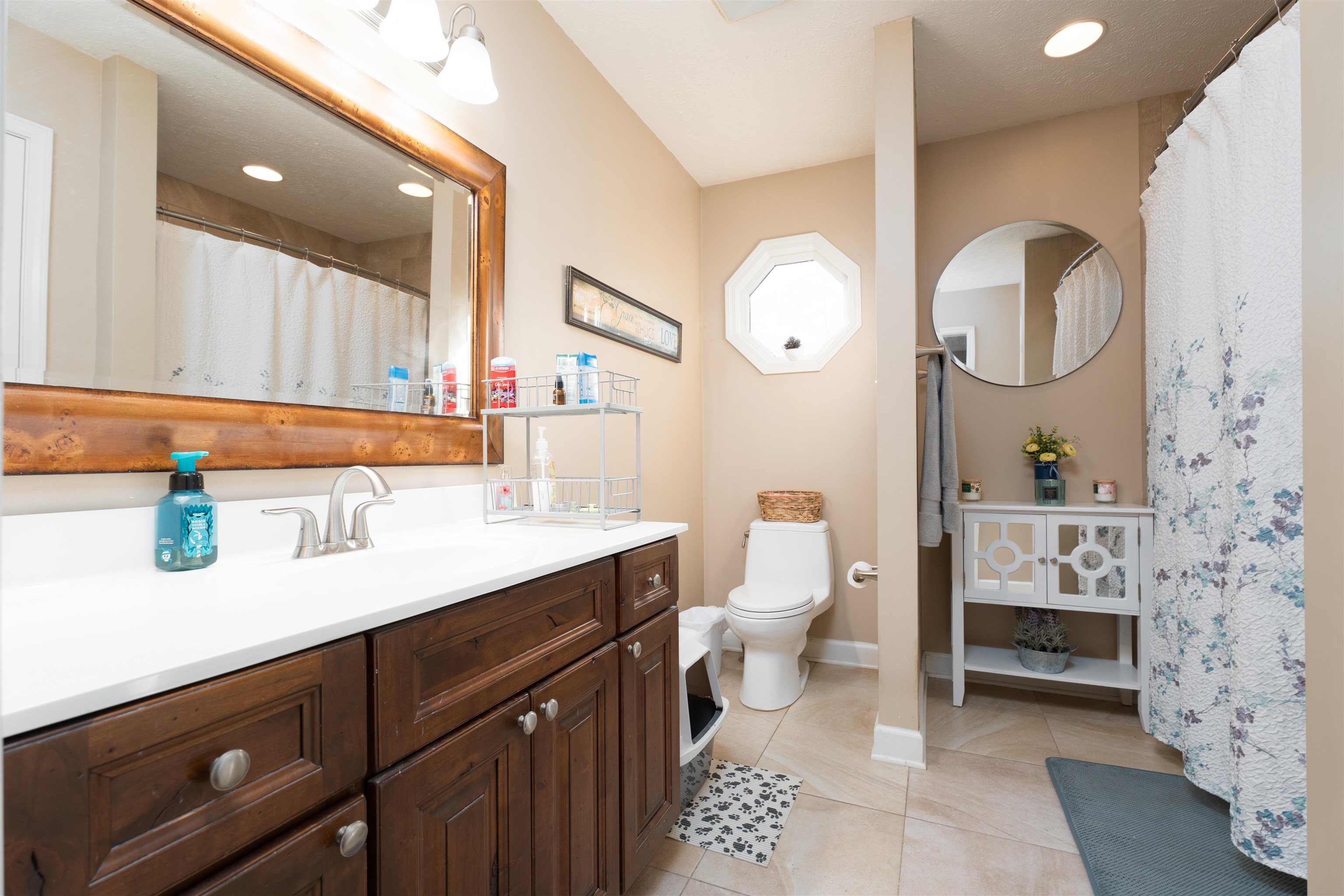 102 Goldfinch Drive, Owensboro, Kentucky 42301, 3 Bedrooms Bedrooms, ,2 BathroomsBathrooms,Single Family Residence,For Sale,Goldfinch Drive,90910