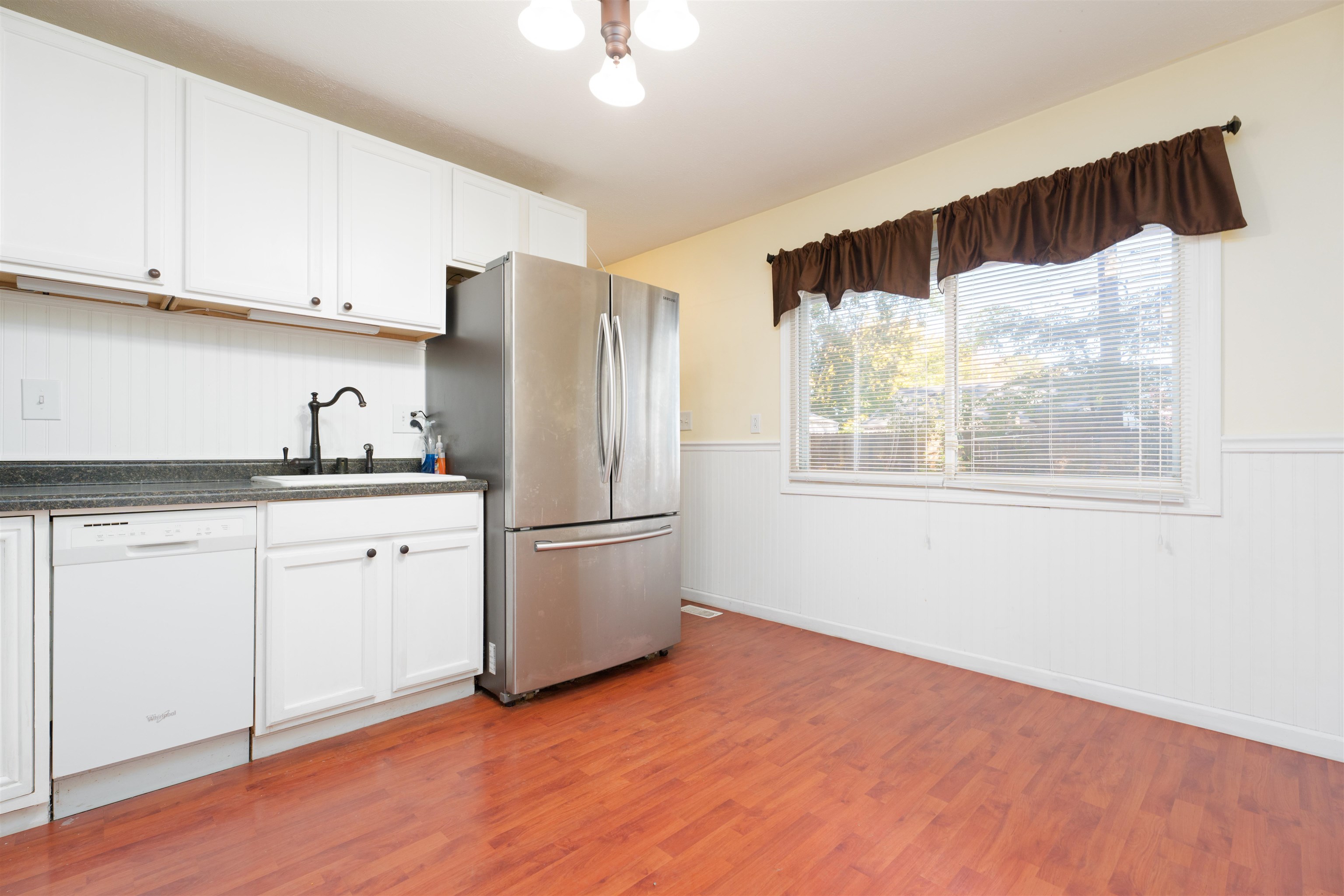 2221 Biscayne Dr, Owensboro, Kentucky 42301, 3 Bedrooms Bedrooms, ,1 BathroomBathrooms,Single Family Residence,For Sale,Biscayne Dr,90917
