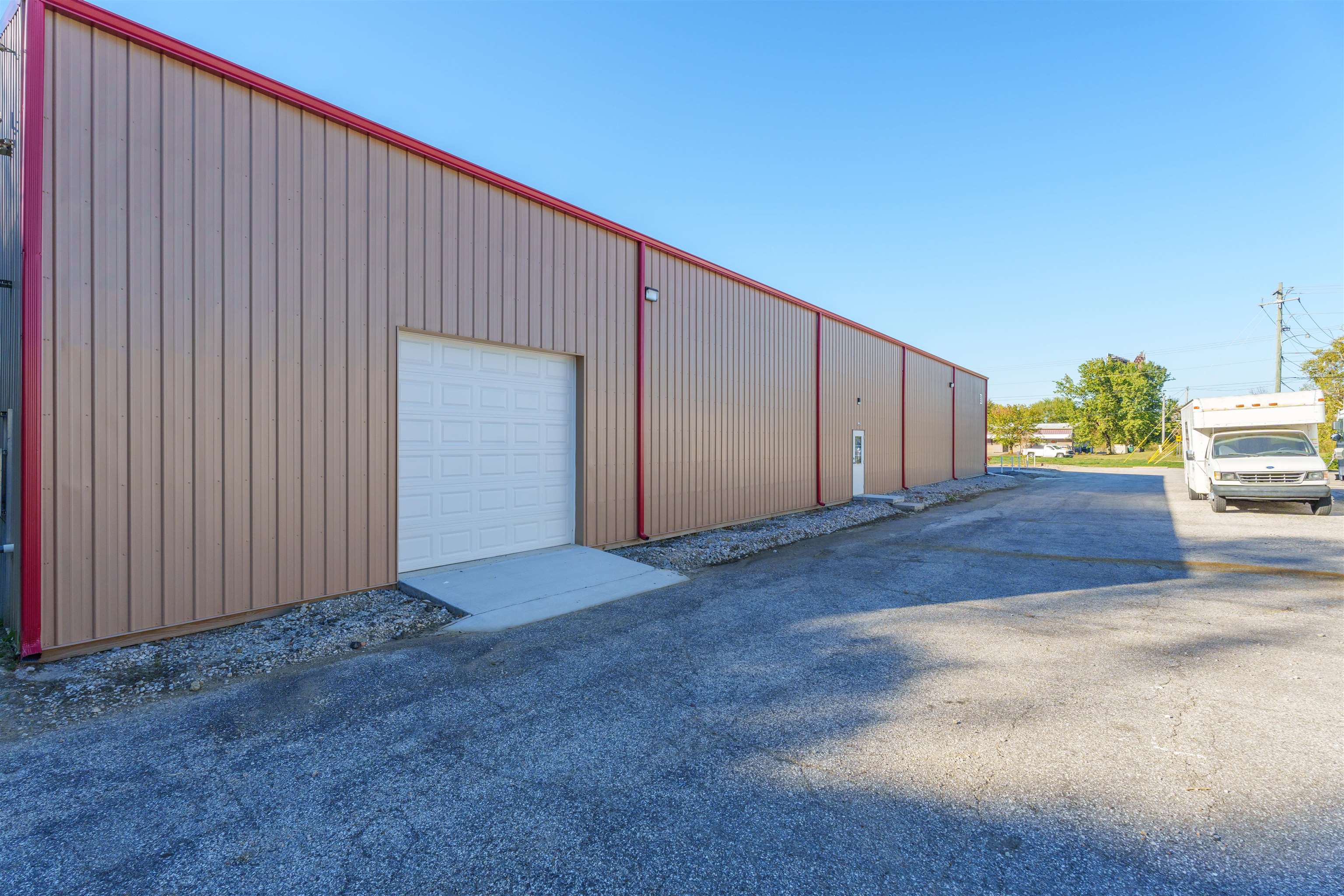 210 Salem Drive, Owensboro, Kentucky 42303, ,Industrial,For Sale,Salem Drive,90919