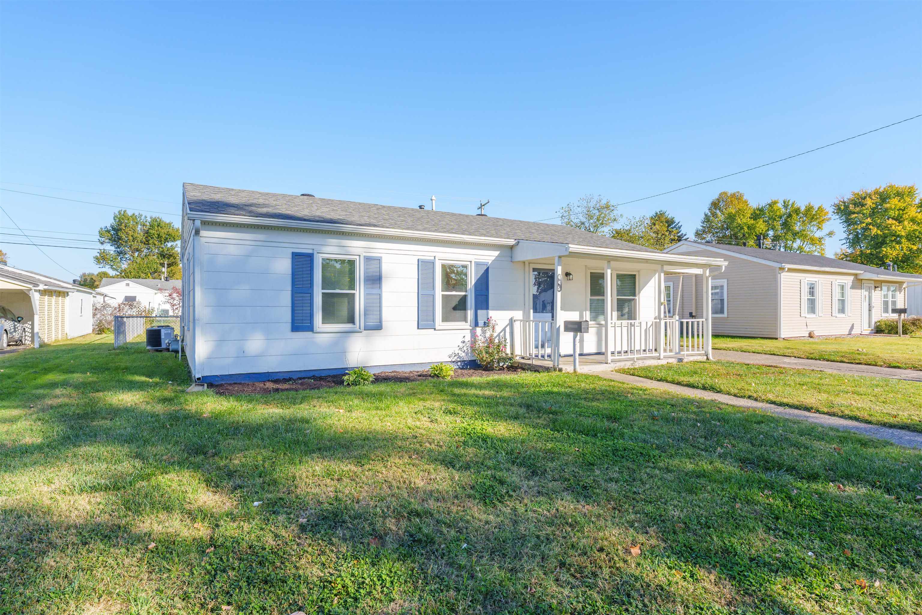 665 Greenbriar St., Owensboro, Kentucky 42301, 3 Bedrooms Bedrooms, ,1 BathroomBathrooms,Single Family Residence,For Sale,Greenbriar St.,90922