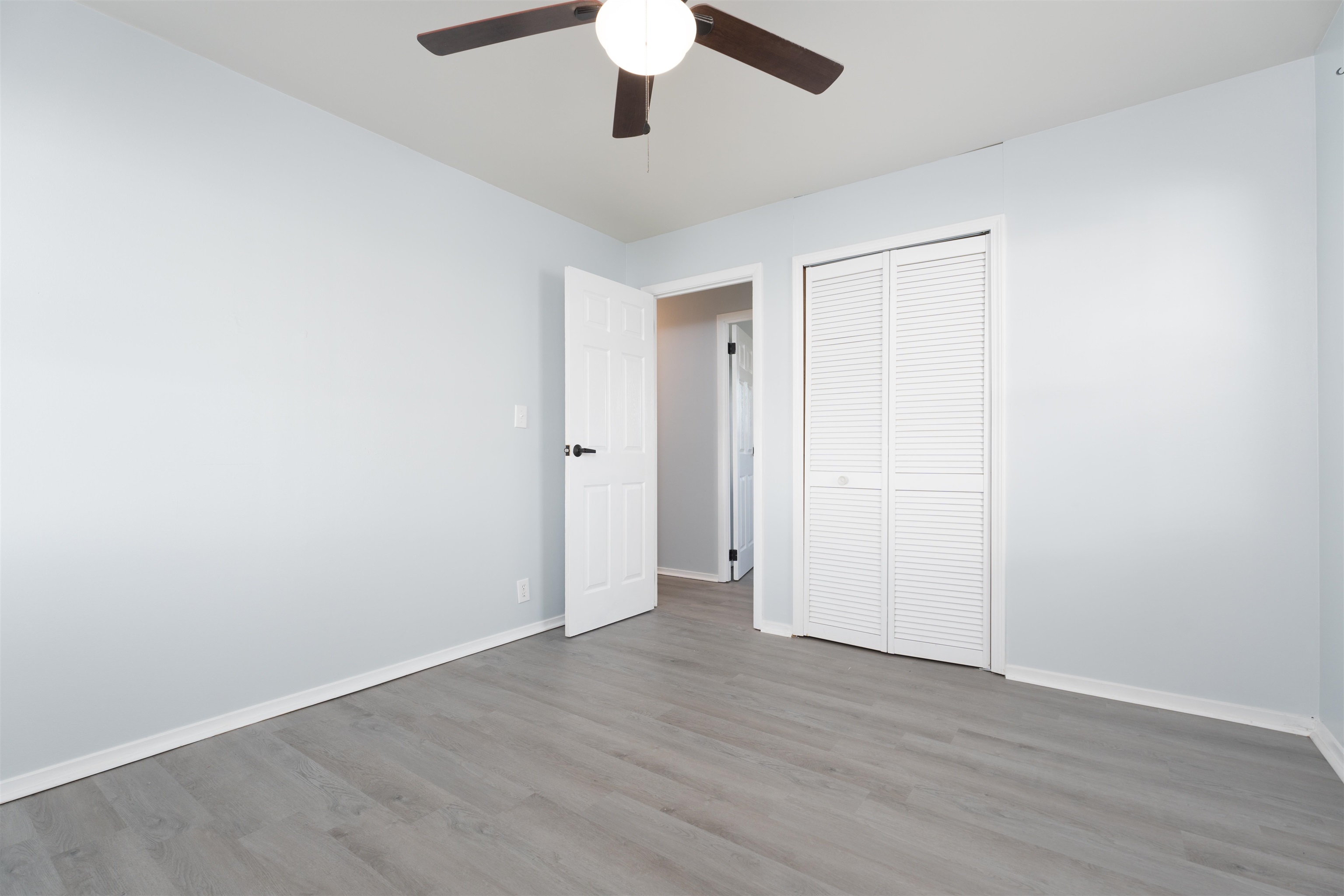 665 Greenbriar St., Owensboro, Kentucky 42301, 3 Bedrooms Bedrooms, ,1 BathroomBathrooms,Single Family Residence,For Sale,Greenbriar St.,90922