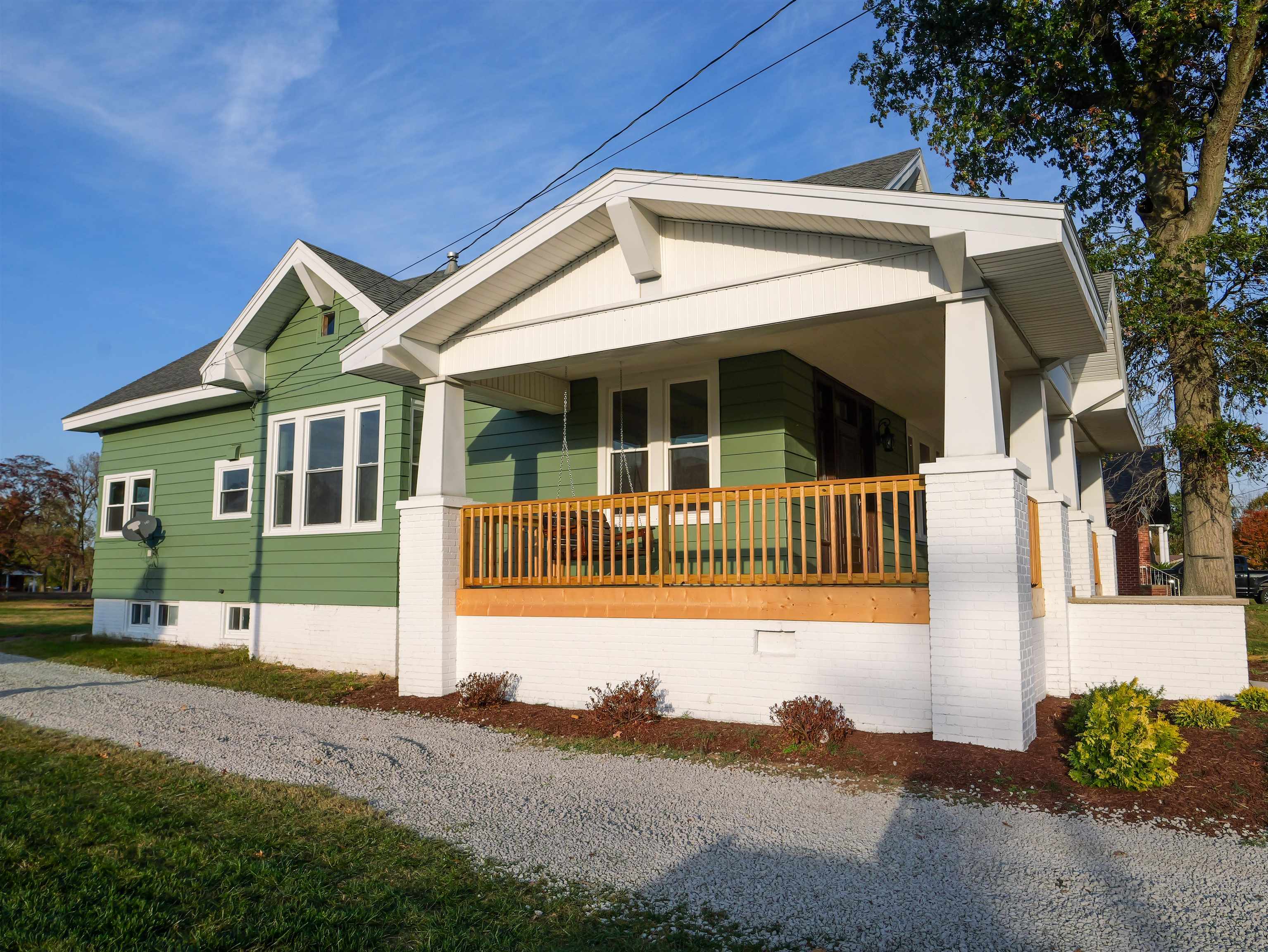 130 7th St, Calhoun, Kentucky 42327, 5 Bedrooms Bedrooms, ,2 BathroomsBathrooms,Single Family Residence,For Sale,7th St,90924