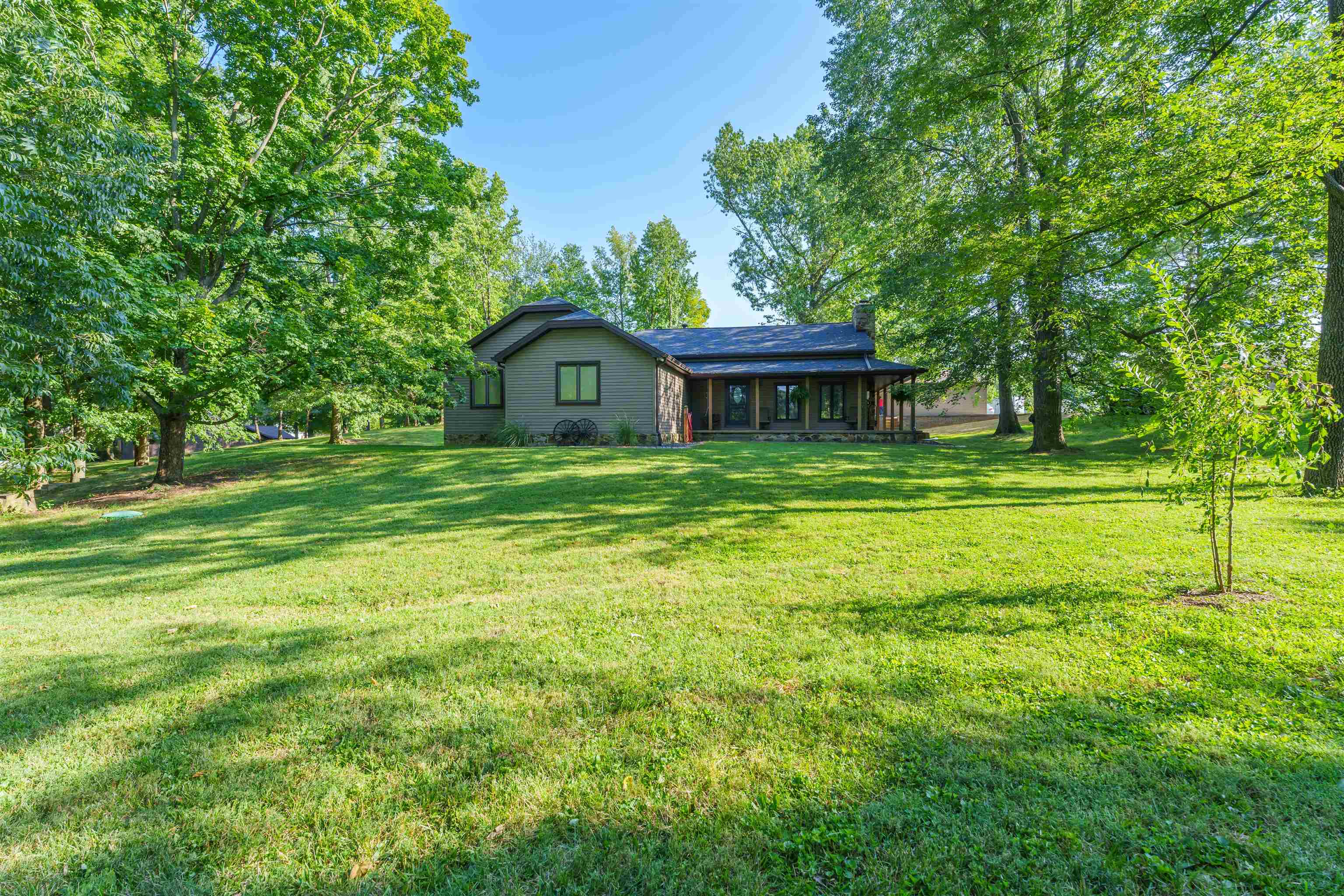 4630 Hwy 54, Owensboro, Kentucky 42303, 5 Bedrooms Bedrooms, ,3 BathroomsBathrooms,Single Family Residence,For Sale,Hwy 54,90925