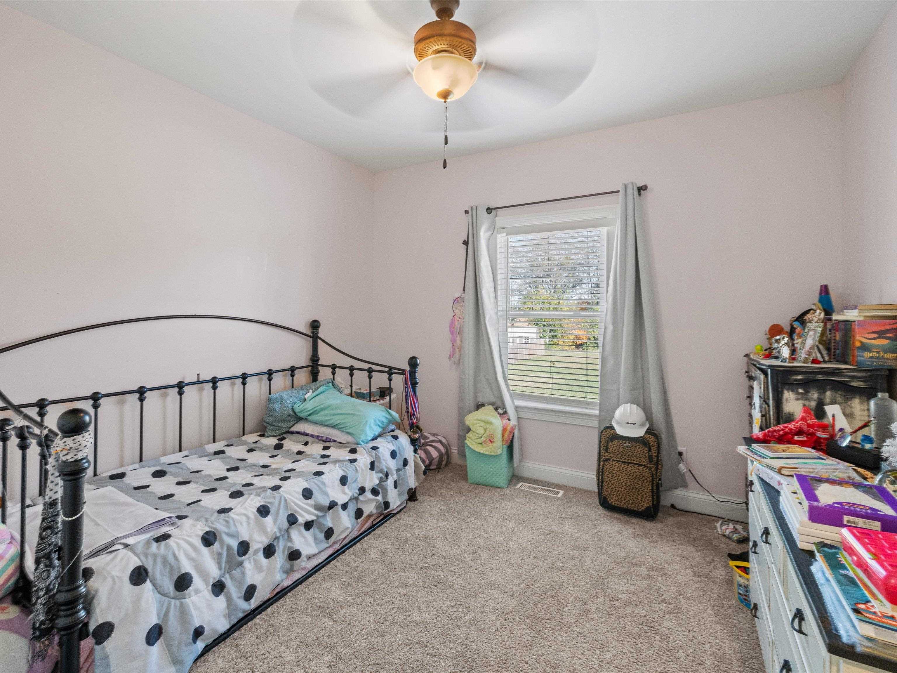 5819 Hwy 56, Owensboro, Kentucky 42301, 4 Bedrooms Bedrooms, ,3 BathroomsBathrooms,Single Family Residence,For Sale,Hwy 56,90928