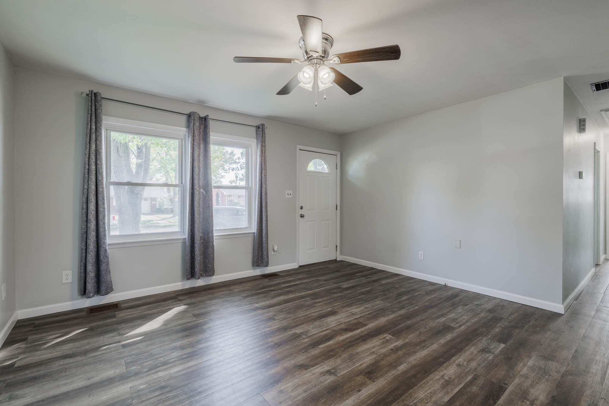 4018 Kipling Drive, Owensboro, Kentucky 42303, 3 Bedrooms Bedrooms, ,1 BathroomBathrooms,Single Family Residence,For Sale,Kipling Drive,90931