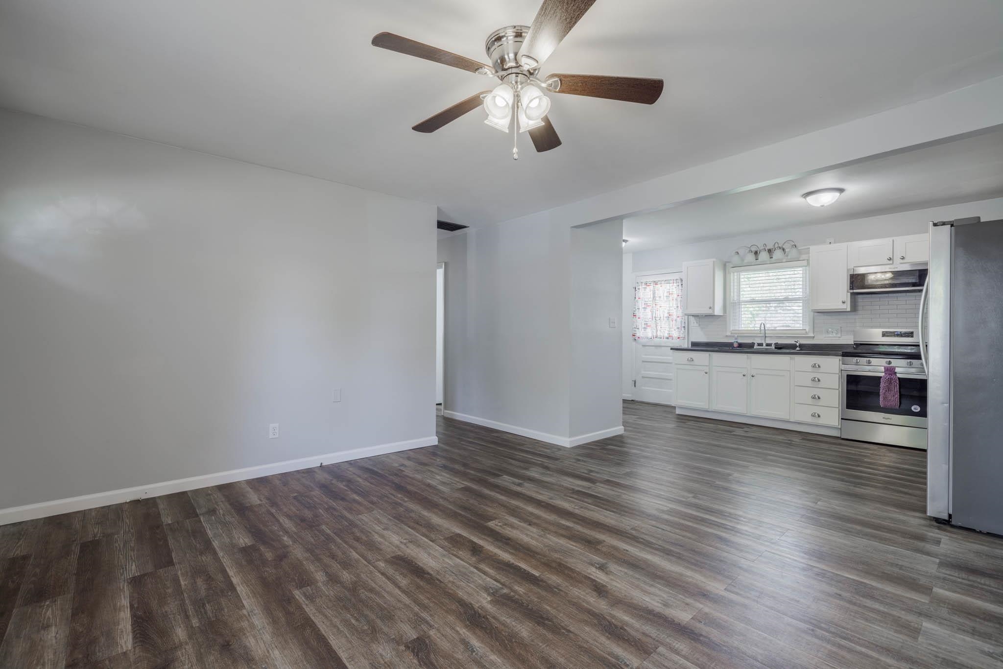 4018 Kipling Drive, Owensboro, Kentucky 42303, 3 Bedrooms Bedrooms, ,1 BathroomBathrooms,Single Family Residence,For Sale,Kipling Drive,90931