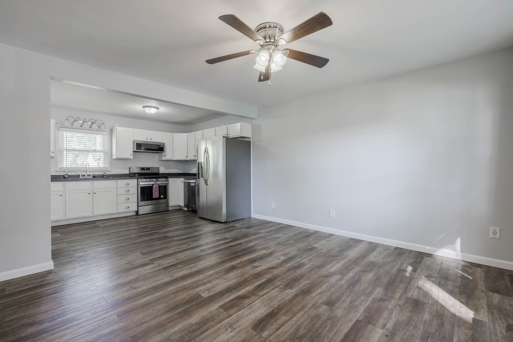 4018 Kipling Drive, Owensboro, Kentucky 42303, 3 Bedrooms Bedrooms, ,1 BathroomBathrooms,Single Family Residence,For Sale,Kipling Drive,90931