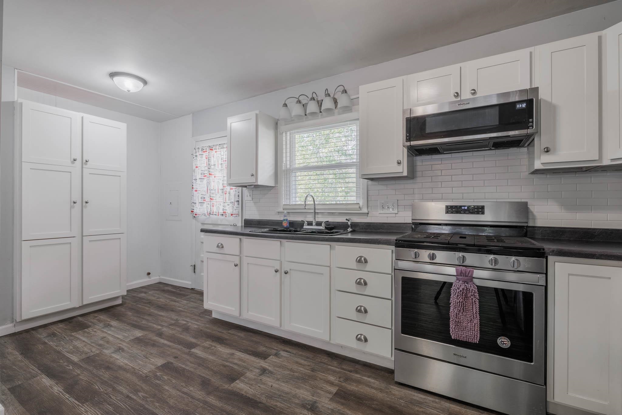 Tons of cabinet space