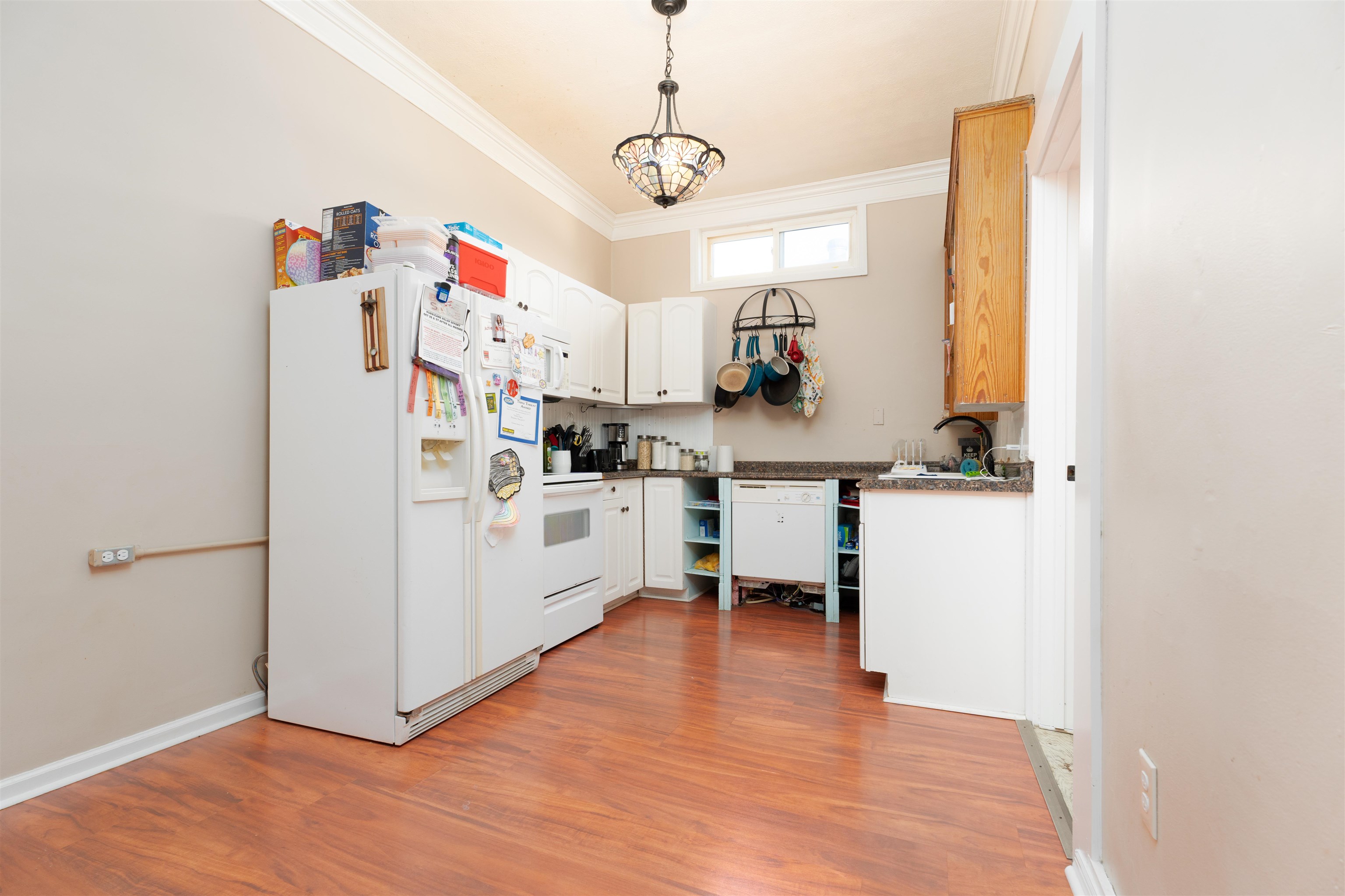 126 18th St, Owensboro, Kentucky 42303, 3 Bedrooms Bedrooms, ,1 BathroomBathrooms,Single Family Residence,For Sale,18th St,90933