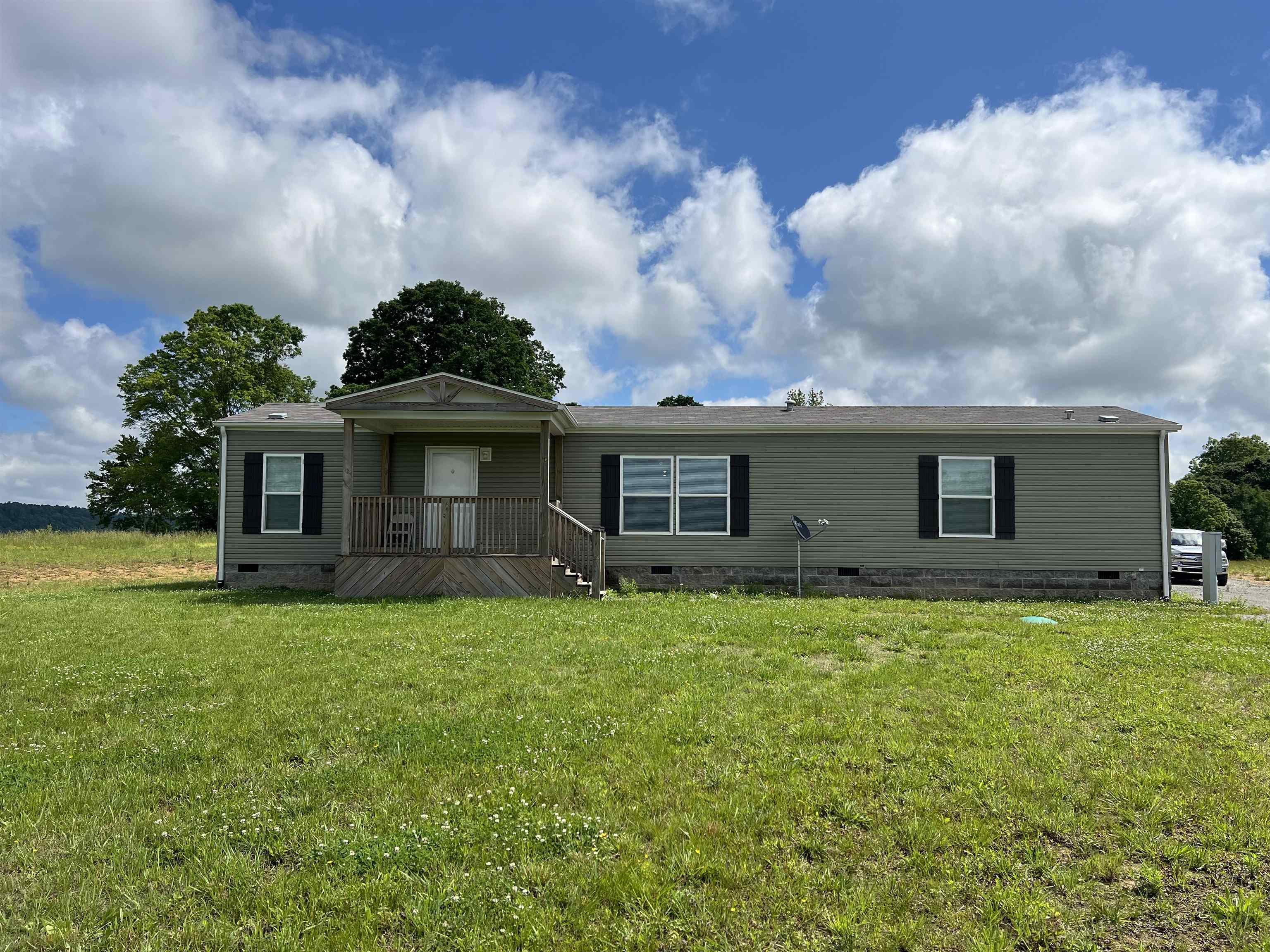 17300 Beaver Dam Rd., Caneyville, Kentucky 42721, 2 Bedrooms Bedrooms, ,2 BathroomsBathrooms,Manufactured On Land,For Sale,Beaver Dam Rd.,90940