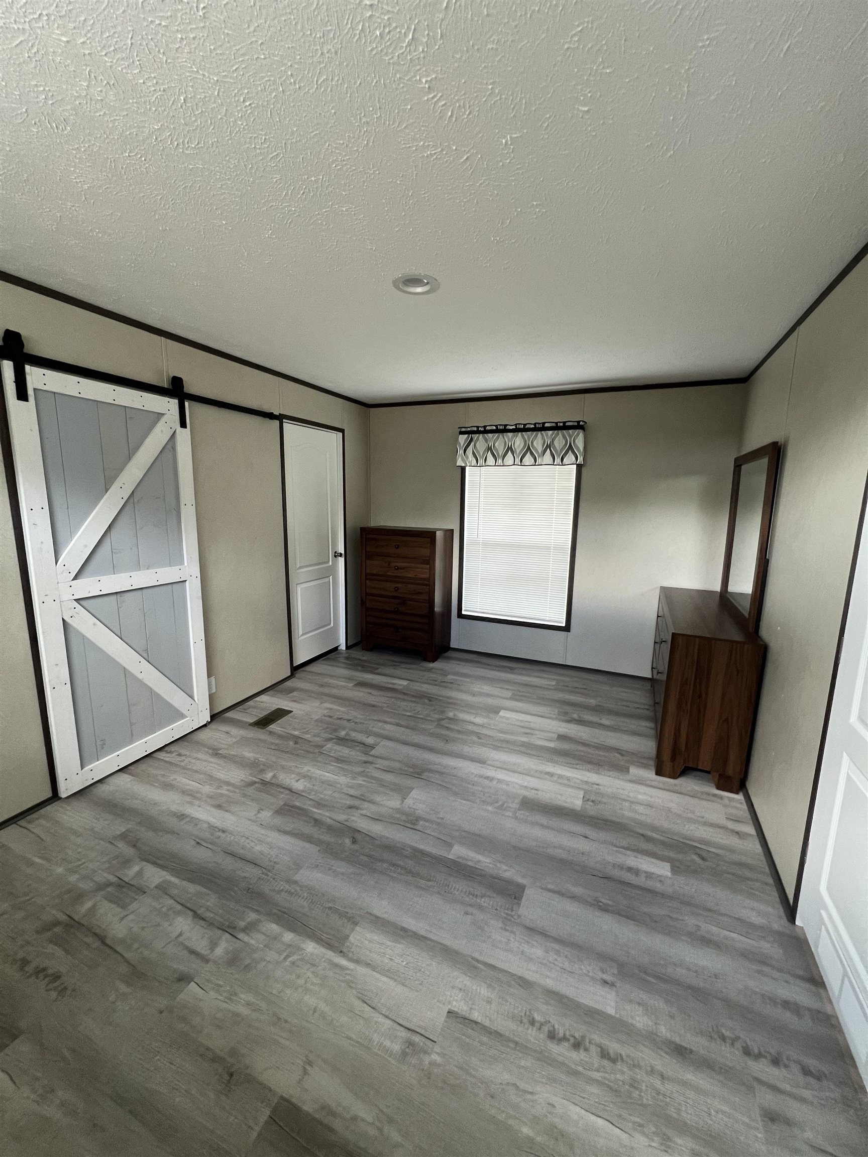 17300 Beaver Dam Rd., Caneyville, Kentucky 42721, 2 Bedrooms Bedrooms, ,2 BathroomsBathrooms,Manufactured On Land,For Sale,Beaver Dam Rd.,90940