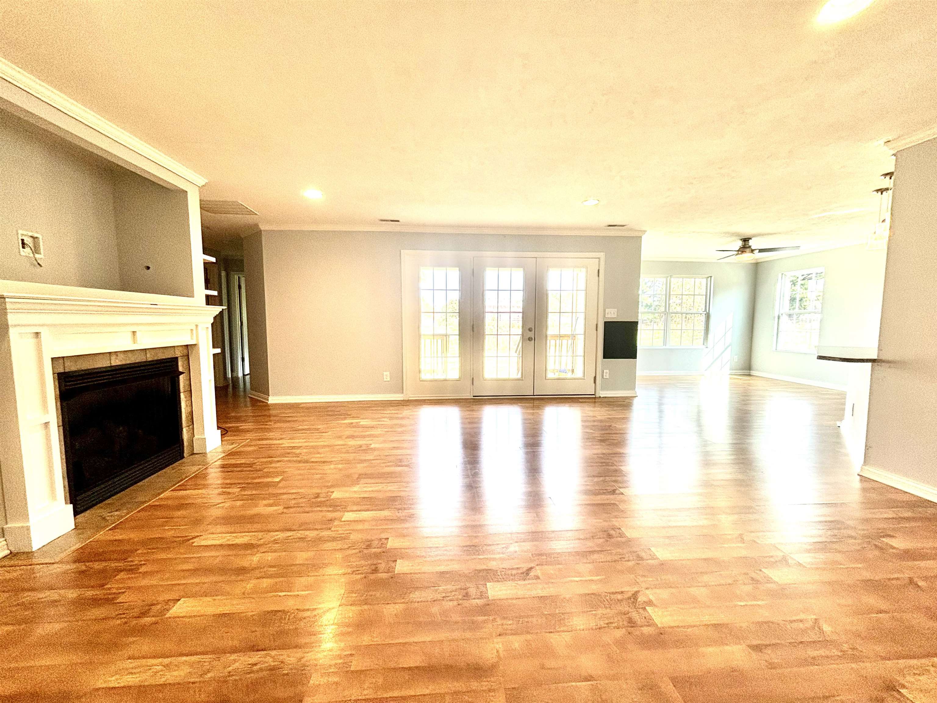 3435 London Pike, Philpot, Kentucky 42366, 6 Bedrooms Bedrooms, ,4 BathroomsBathrooms,Single Family Residence,For Sale,London Pike,90942
