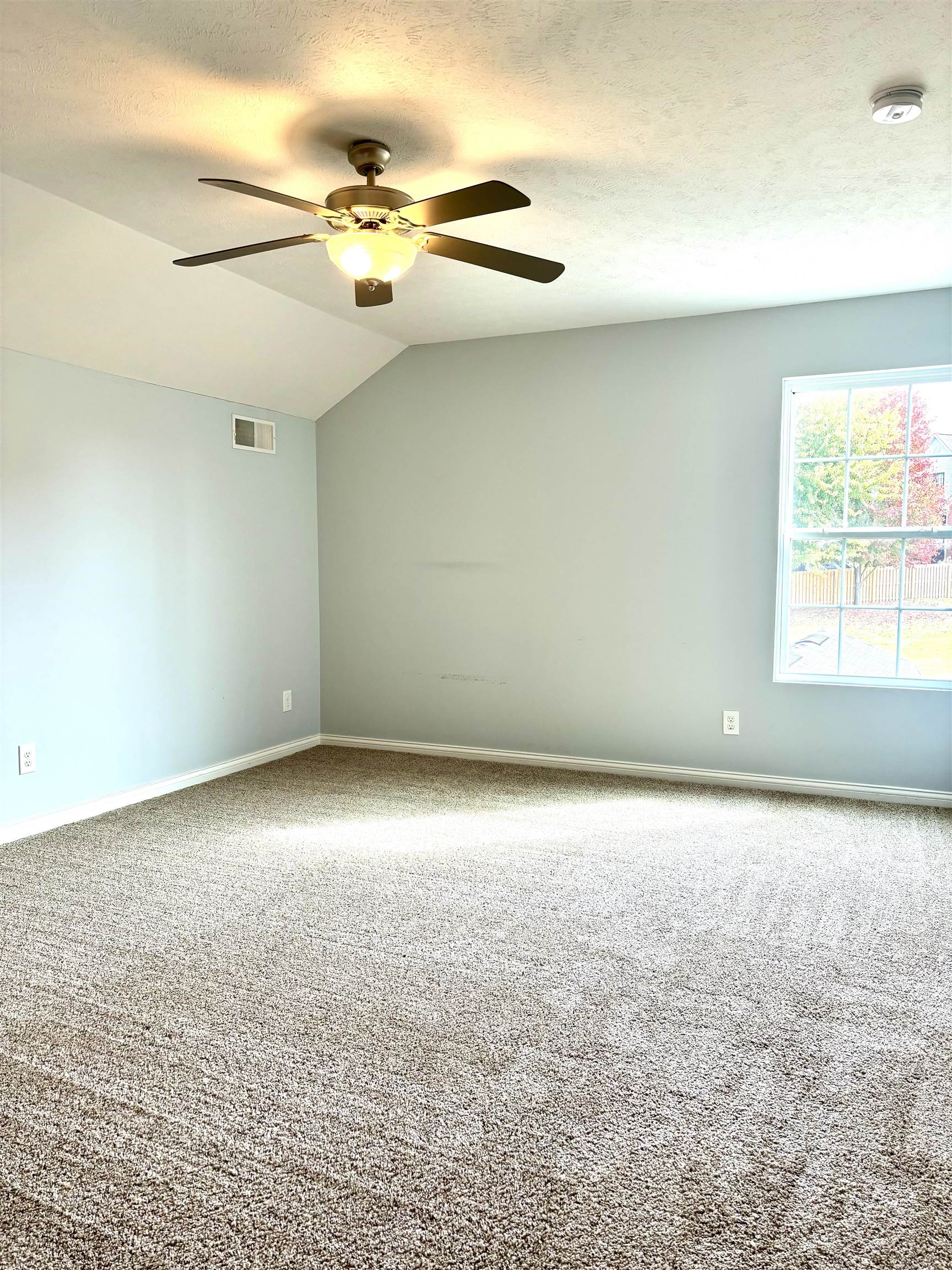 3435 London Pike, Philpot, Kentucky 42366, 6 Bedrooms Bedrooms, ,4 BathroomsBathrooms,Single Family Residence,For Sale,London Pike,90942