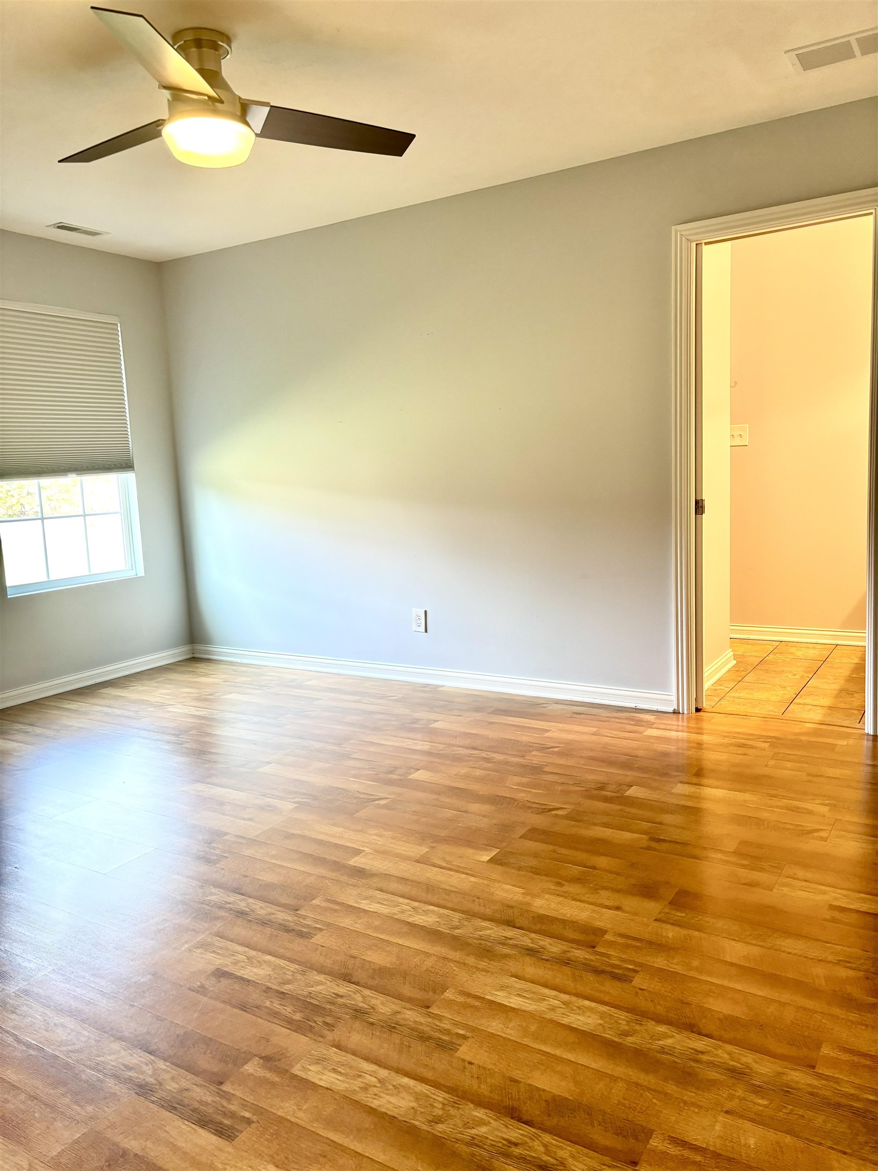 3435 London Pike, Philpot, Kentucky 42366, 6 Bedrooms Bedrooms, ,4 BathroomsBathrooms,Single Family Residence,For Sale,London Pike,90942