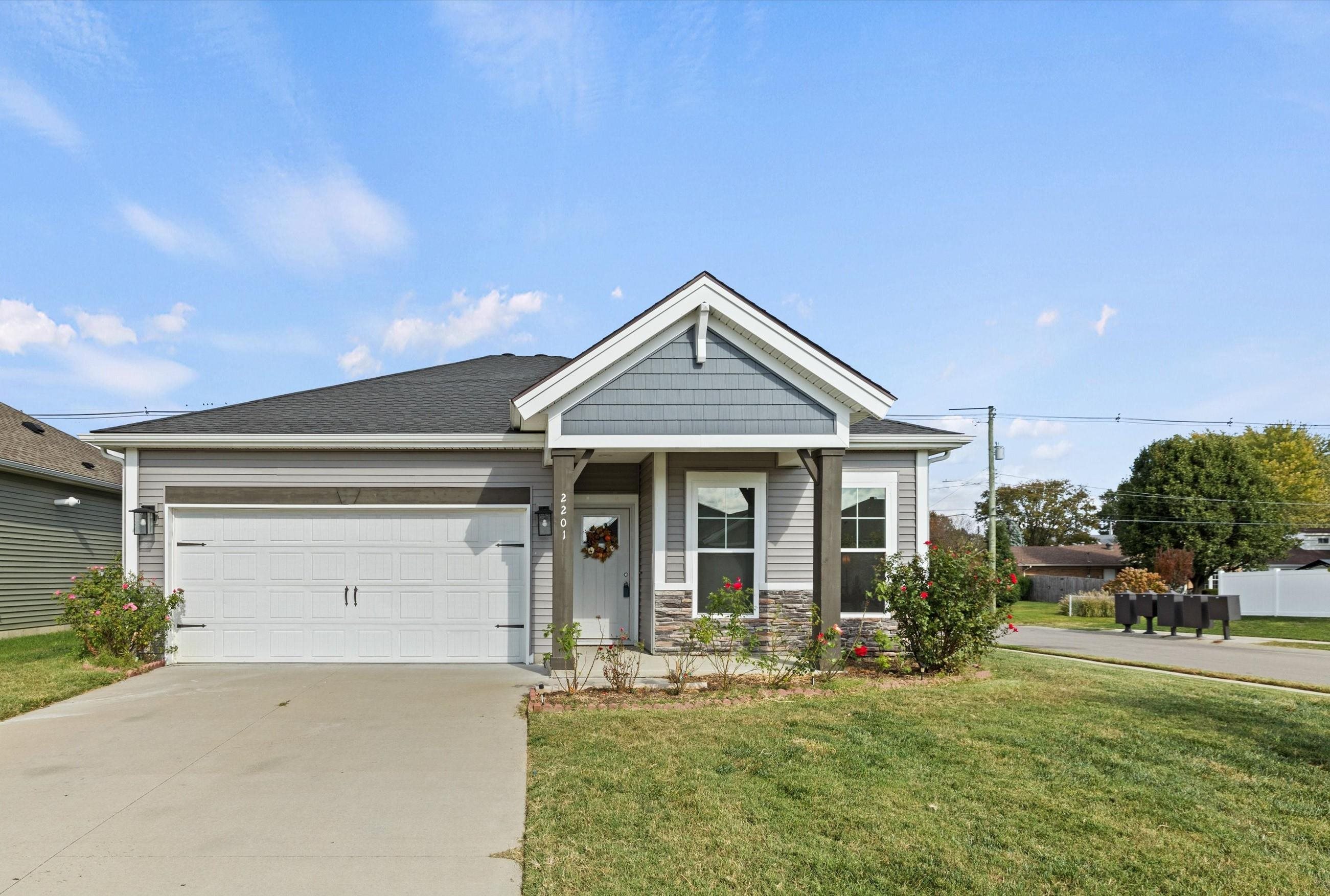 2201 Ottawa Dr., Owensboro, Kentucky 42301, 4 Bedrooms Bedrooms, ,2 BathroomsBathrooms,Single Family Residence,For Sale,Ottawa Dr.,90947