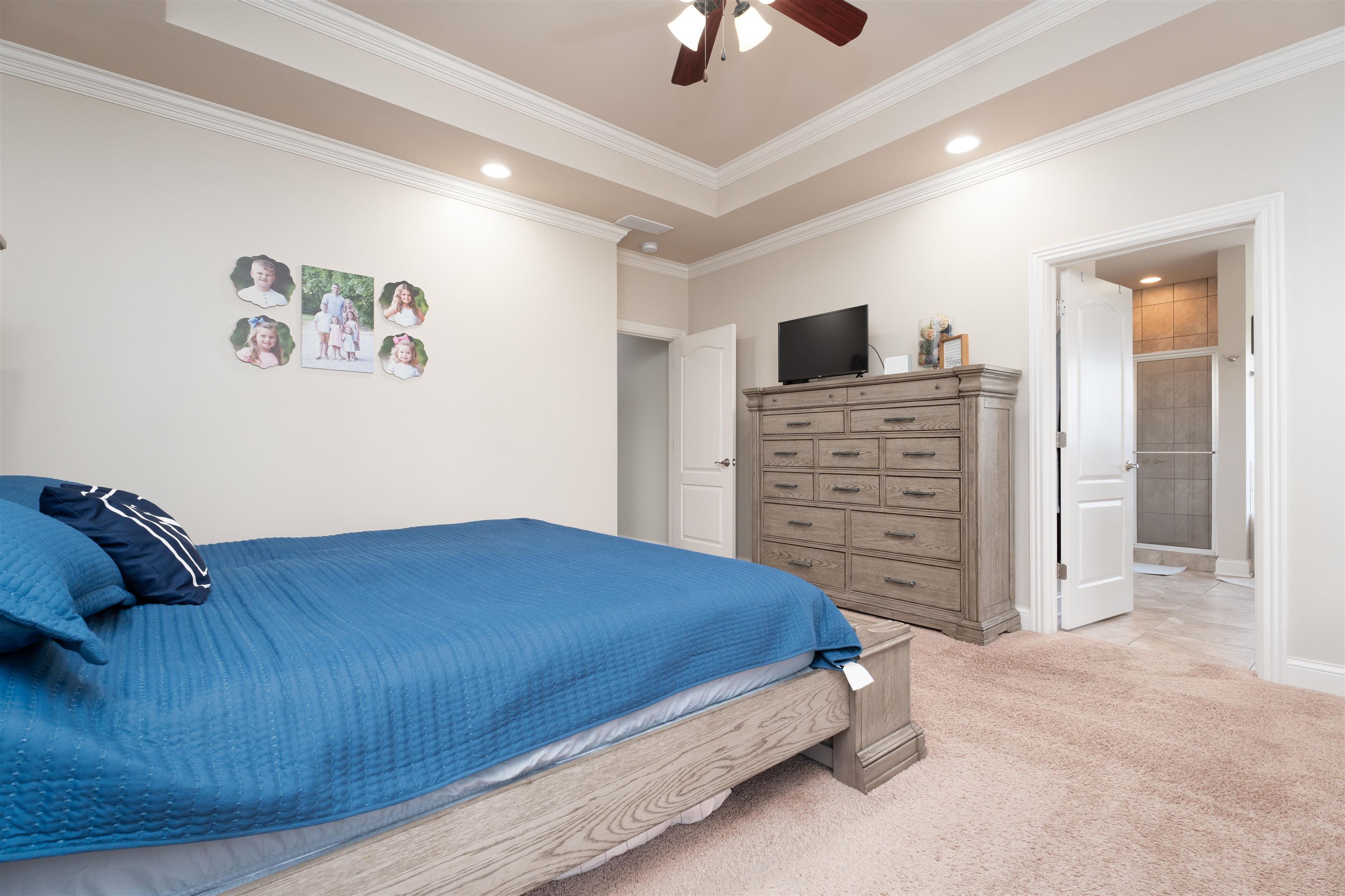 2813 Glencrest Dr, Owensboro, Kentucky 42303-4577, 5 Bedrooms Bedrooms, ,3 BathroomsBathrooms,Single Family Residence,For Sale,Glencrest Dr,90950