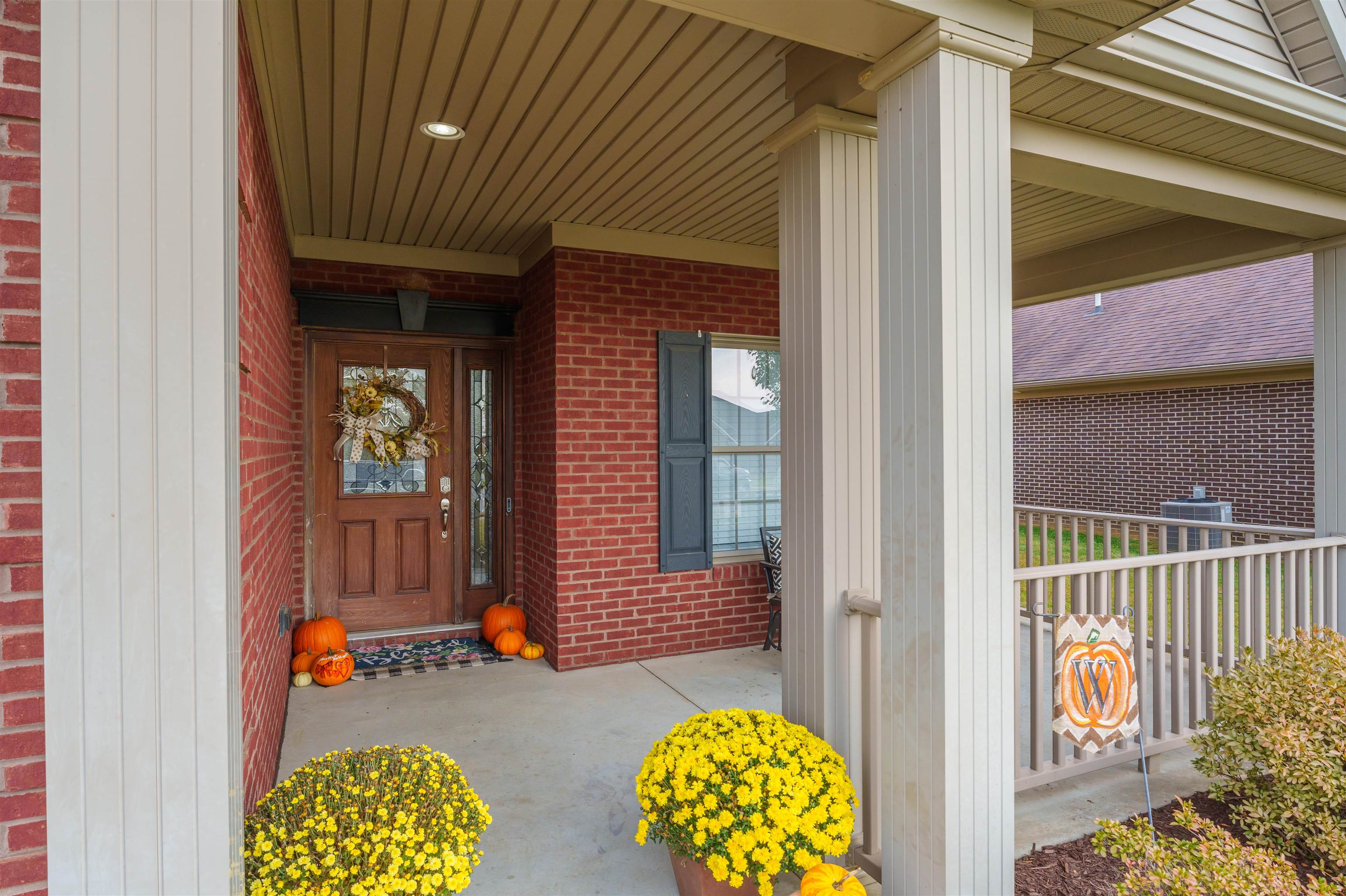 2813 Glencrest Dr, Owensboro, Kentucky 42303-4577, 5 Bedrooms Bedrooms, ,3 BathroomsBathrooms,Single Family Residence,For Sale,Glencrest Dr,90950