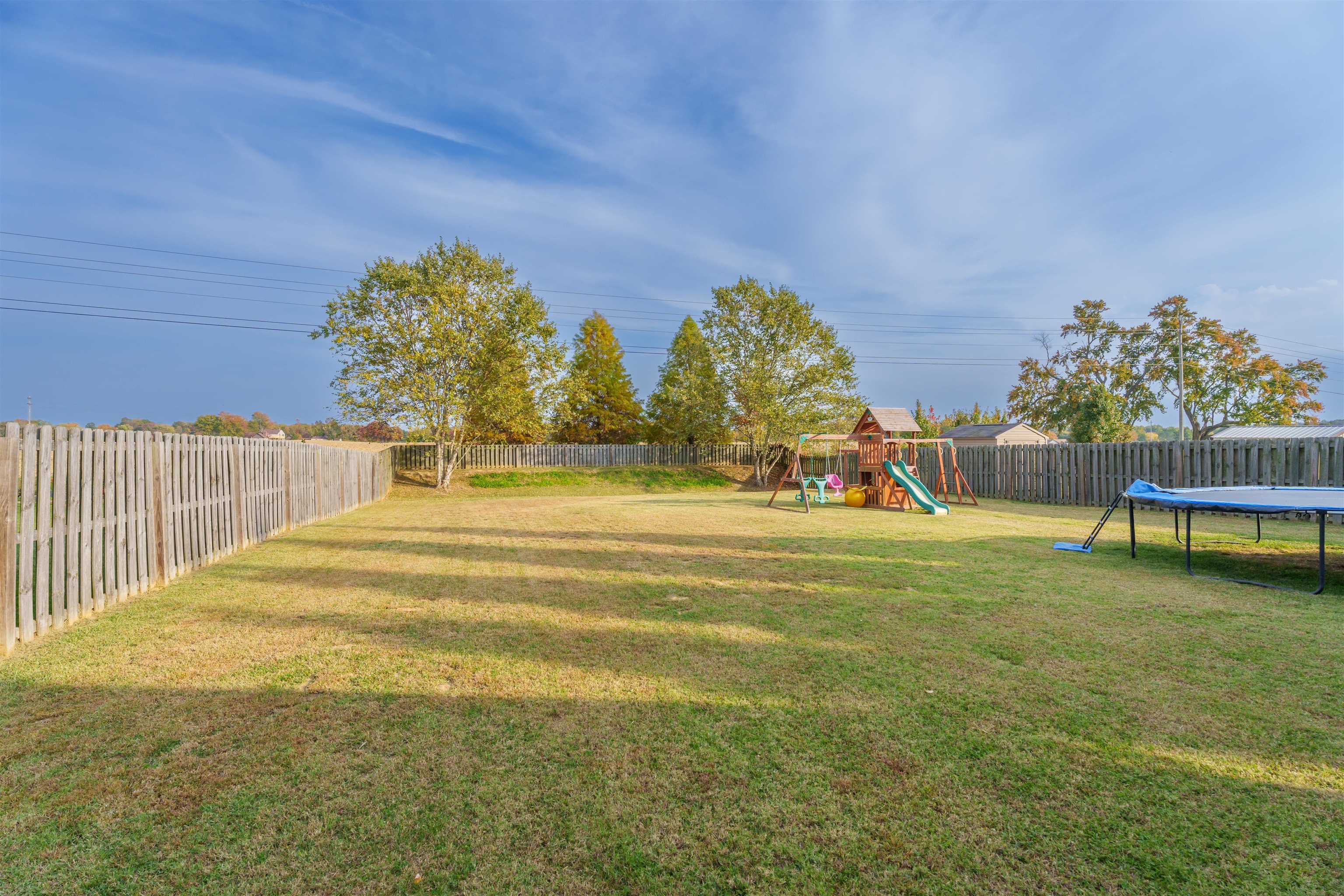2813 Glencrest Dr, Owensboro, Kentucky 42303-4577, 5 Bedrooms Bedrooms, ,3 BathroomsBathrooms,Single Family Residence,For Sale,Glencrest Dr,90950