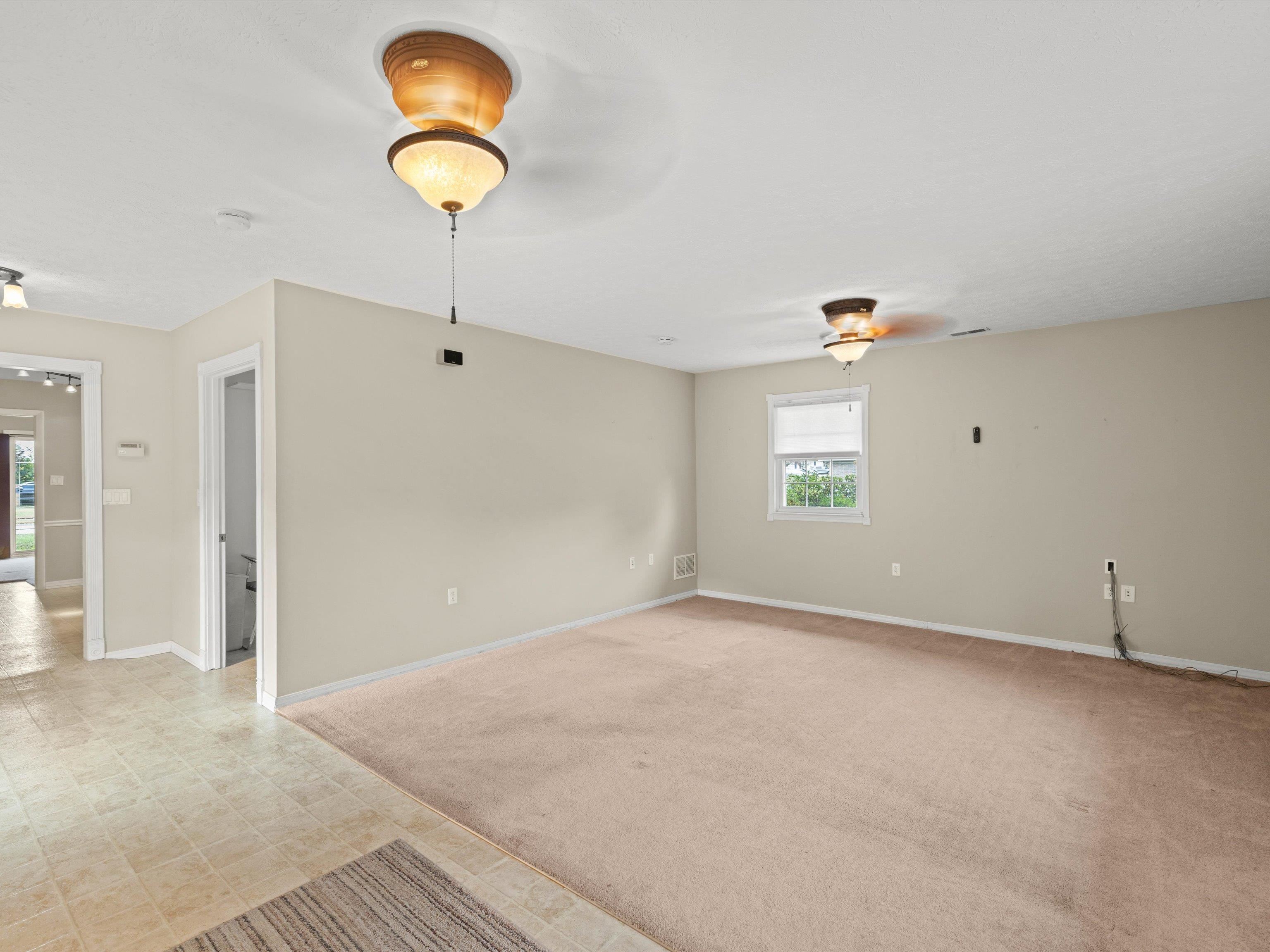 2332 Wintergreen Loop N, Owensboro, Kentucky 42301, 3 Bedrooms Bedrooms, ,2 BathroomsBathrooms,Single Family Residence,For Sale,Wintergreen Loop N,90954