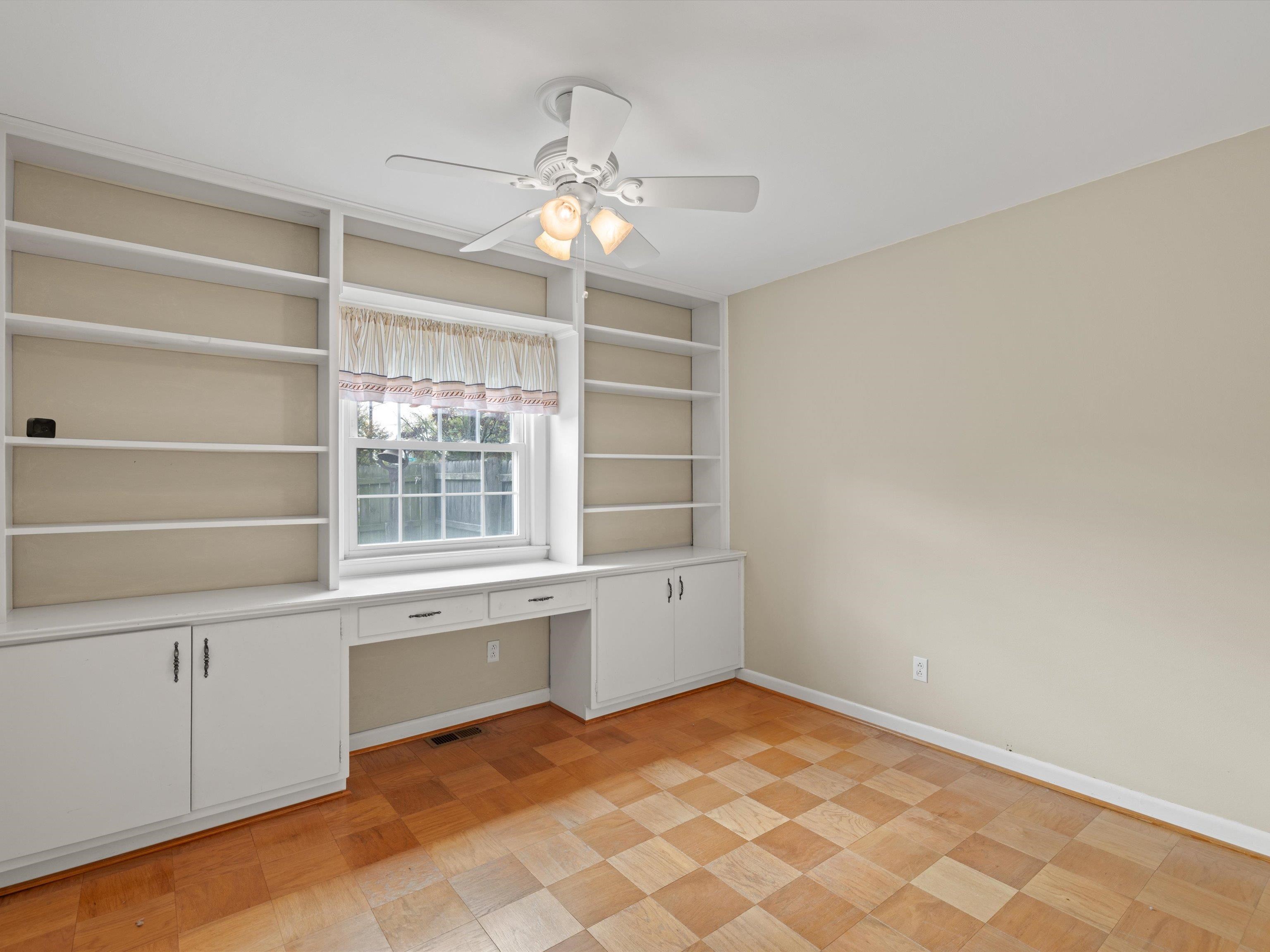 2332 Wintergreen Loop N, Owensboro, Kentucky 42301, 3 Bedrooms Bedrooms, ,2 BathroomsBathrooms,Single Family Residence,For Sale,Wintergreen Loop N,90954