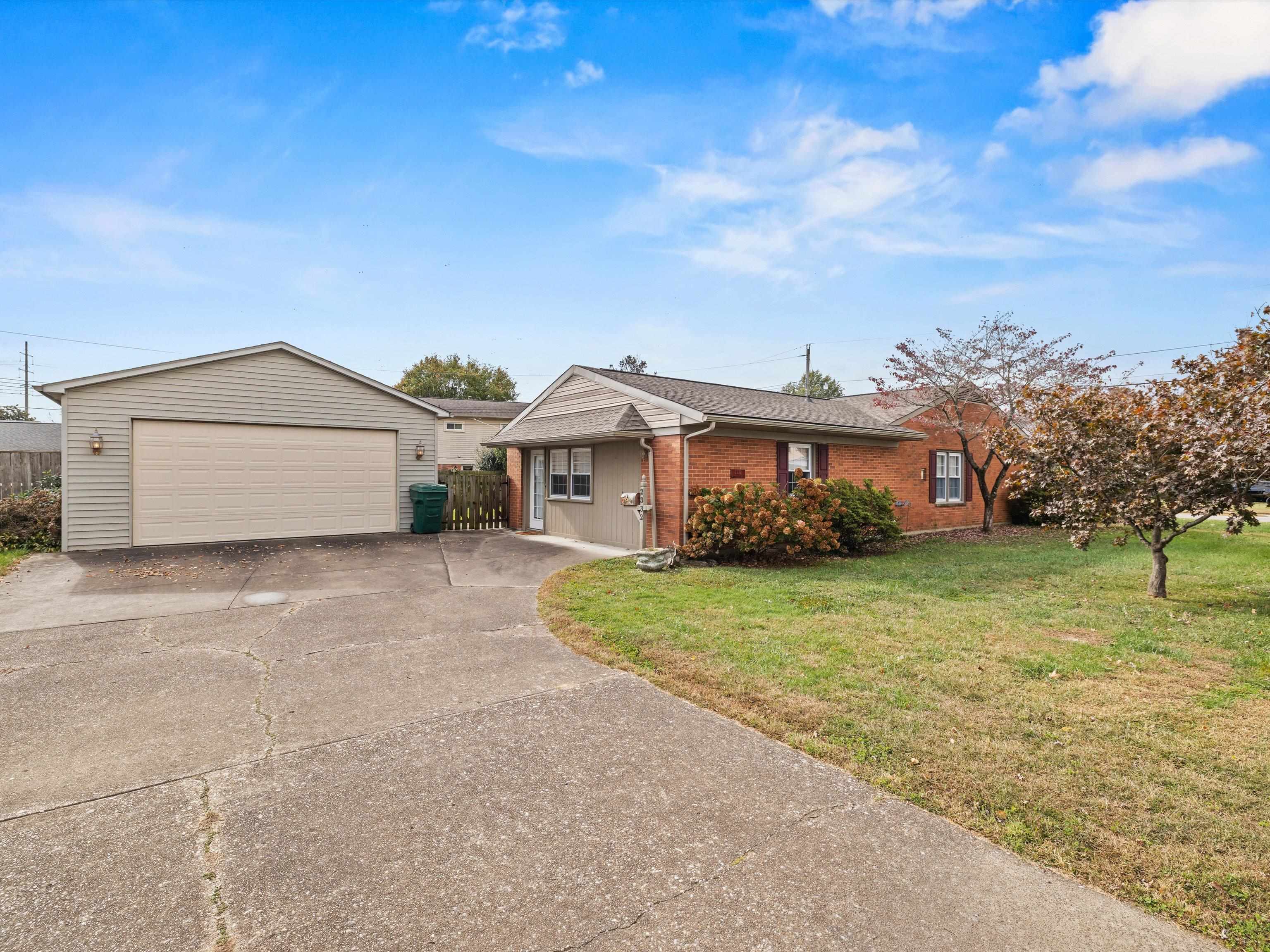 2332 Wintergreen Loop N, Owensboro, Kentucky 42301, 3 Bedrooms Bedrooms, ,2 BathroomsBathrooms,Single Family Residence,For Sale,Wintergreen Loop N,90954