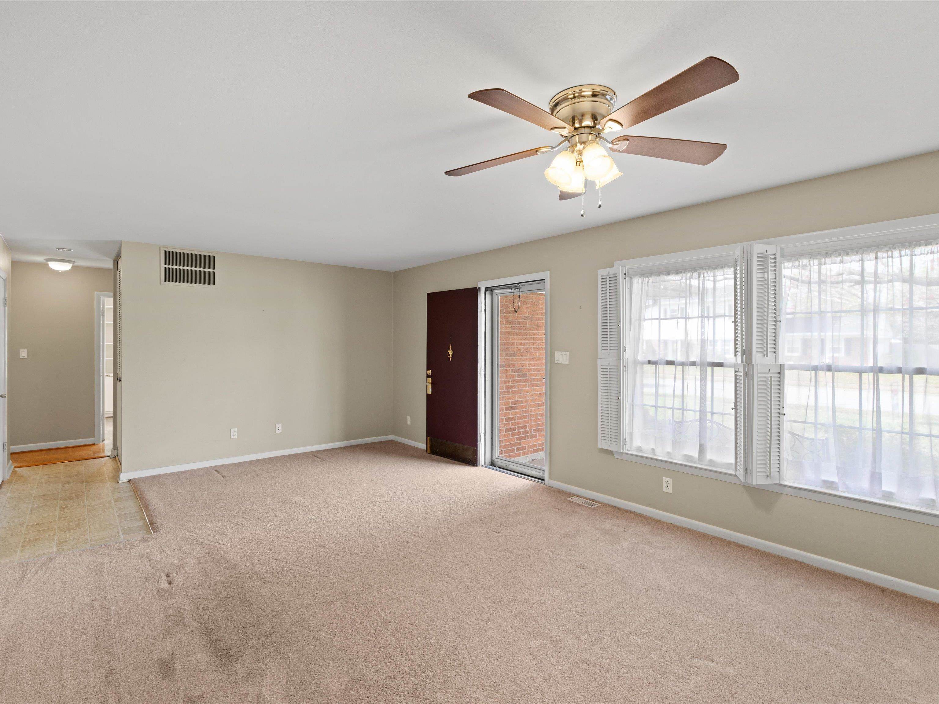 2332 Wintergreen Loop N, Owensboro, Kentucky 42301, 3 Bedrooms Bedrooms, ,2 BathroomsBathrooms,Single Family Residence,For Sale,Wintergreen Loop N,90954