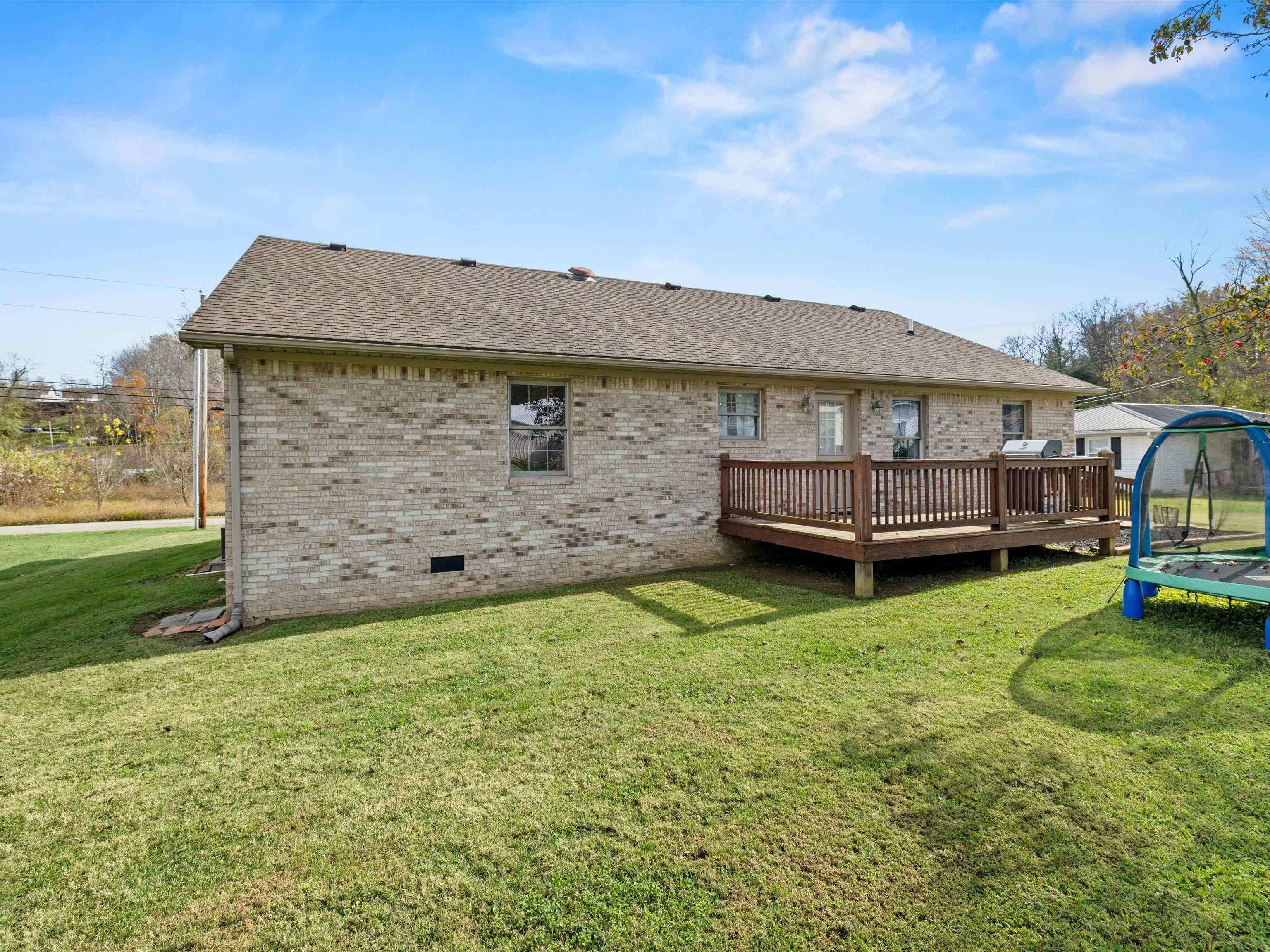 509 Oak St, Cloverport, Kentucky 40111, 3 Bedrooms Bedrooms, ,2 BathroomsBathrooms,Single Family Residence,For Sale,Oak St,90955