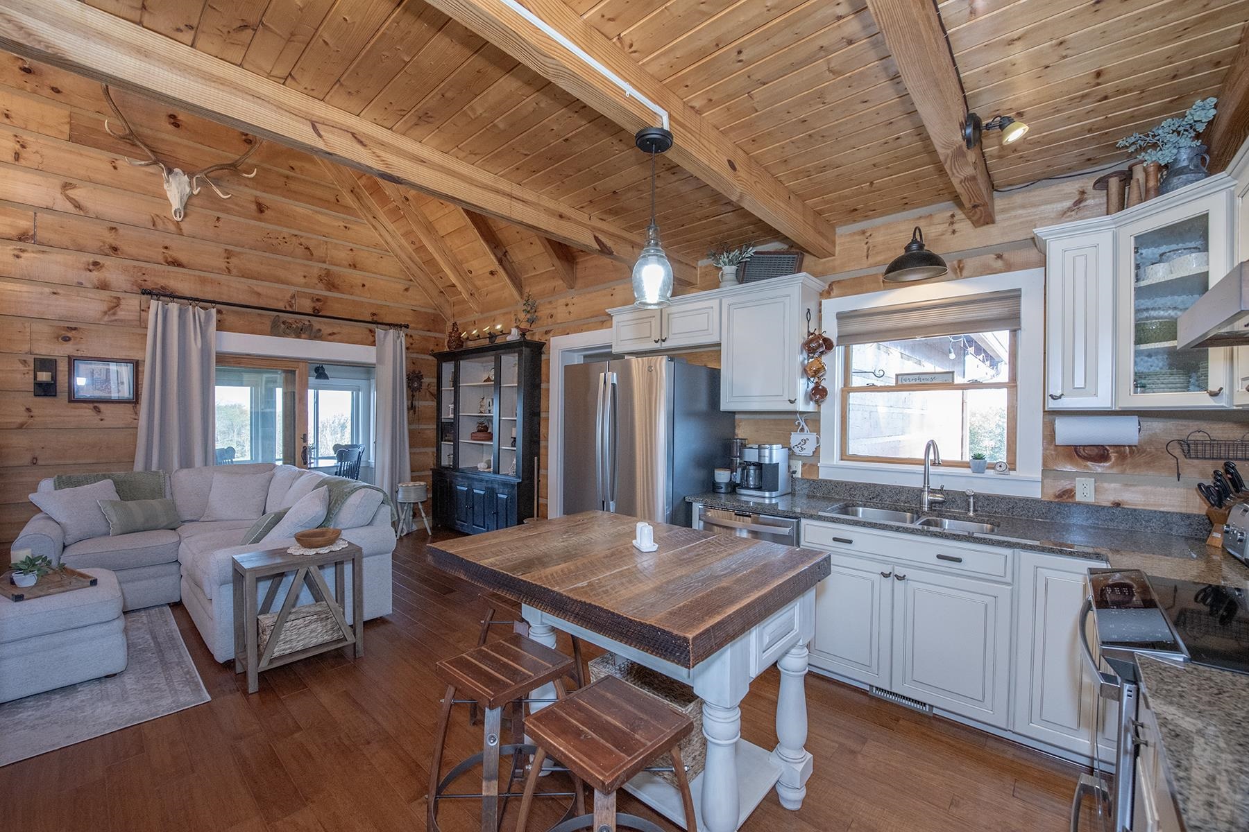 4347 State Route 56 E, Sebree, Kentucky 42455-0000, 3 Bedrooms Bedrooms, ,2 BathroomsBathrooms,Single Family Residence,For Sale,State Route 56 E,90959