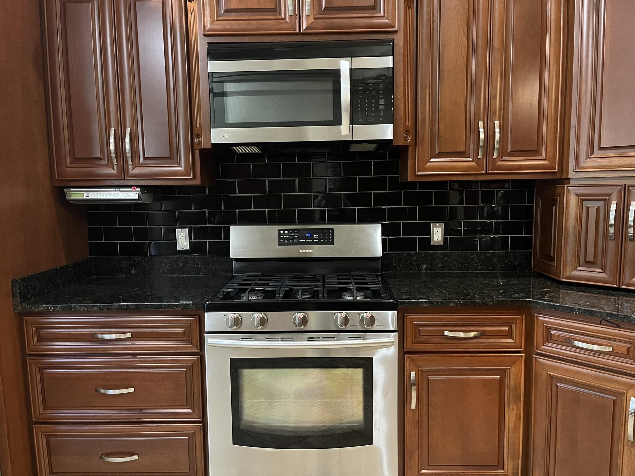 935 Button Buck Court, Owensboro, Kentucky 42301, 3 Bedrooms Bedrooms, ,2 BathroomsBathrooms,Single Family Residence,For Sale,Button Buck Court,90963