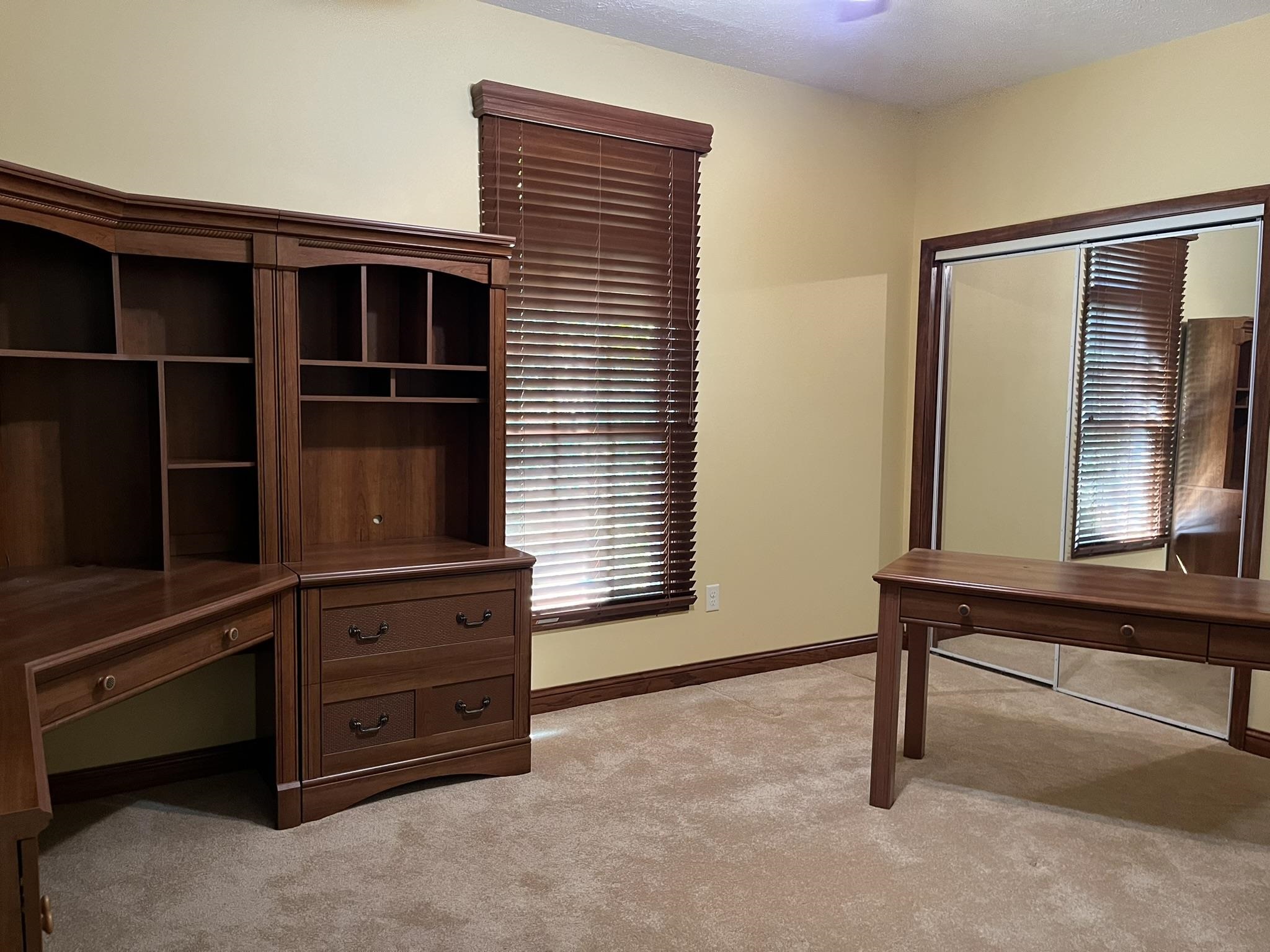 935 Button Buck Court, Owensboro, Kentucky 42301, 3 Bedrooms Bedrooms, ,2 BathroomsBathrooms,Single Family Residence,For Sale,Button Buck Court,90963