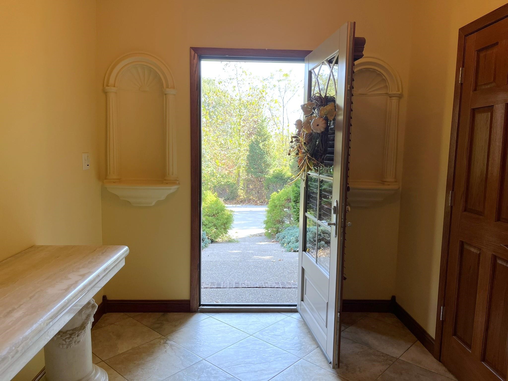 935 Button Buck Court, Owensboro, Kentucky 42301, 3 Bedrooms Bedrooms, ,2 BathroomsBathrooms,Single Family Residence,For Sale,Button Buck Court,90963