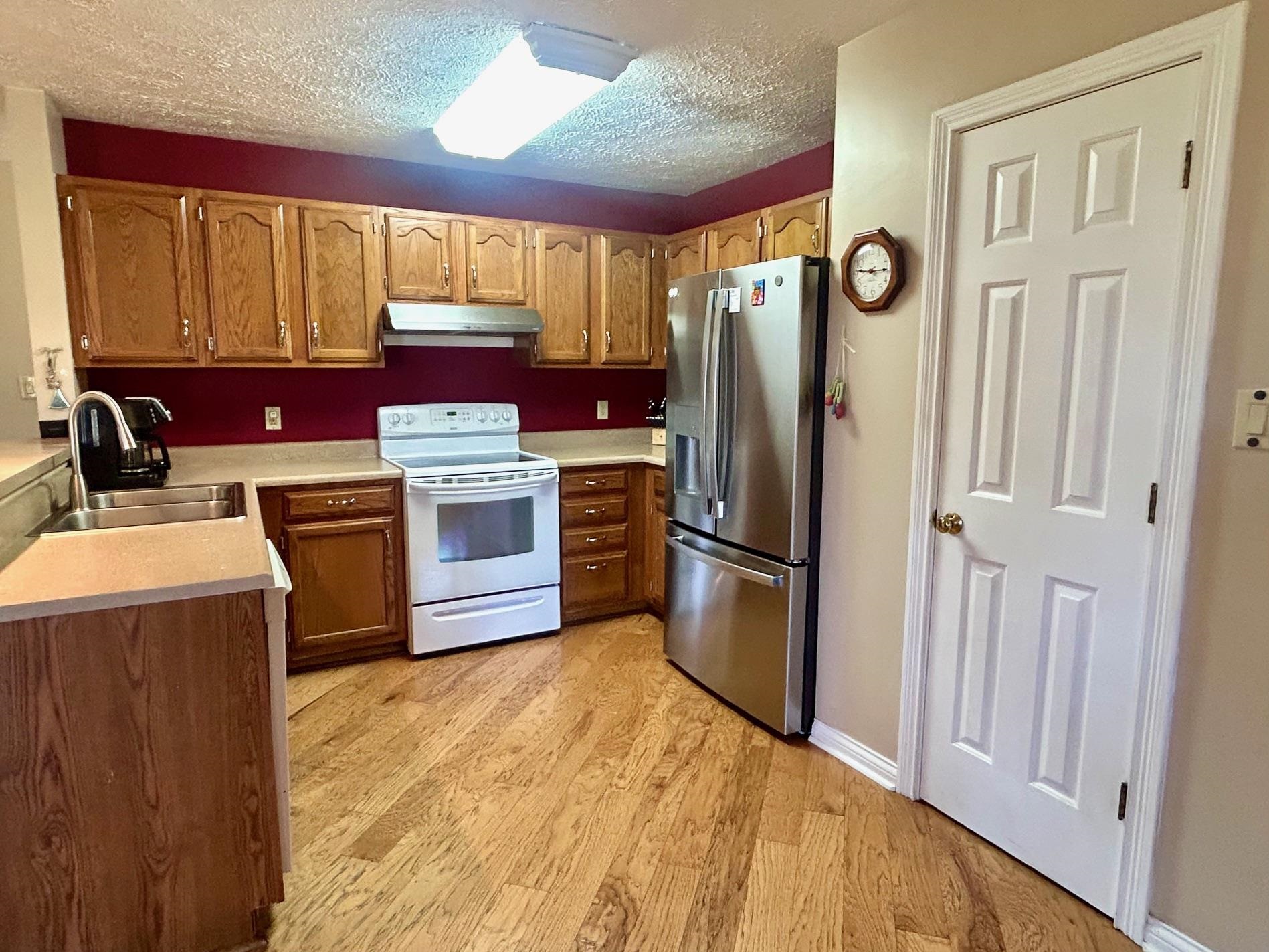 3539 London Pike, Philpot, Kentucky 42366, 3 Bedrooms Bedrooms, ,2 BathroomsBathrooms,Single Family Residence,For Sale,London Pike,90965