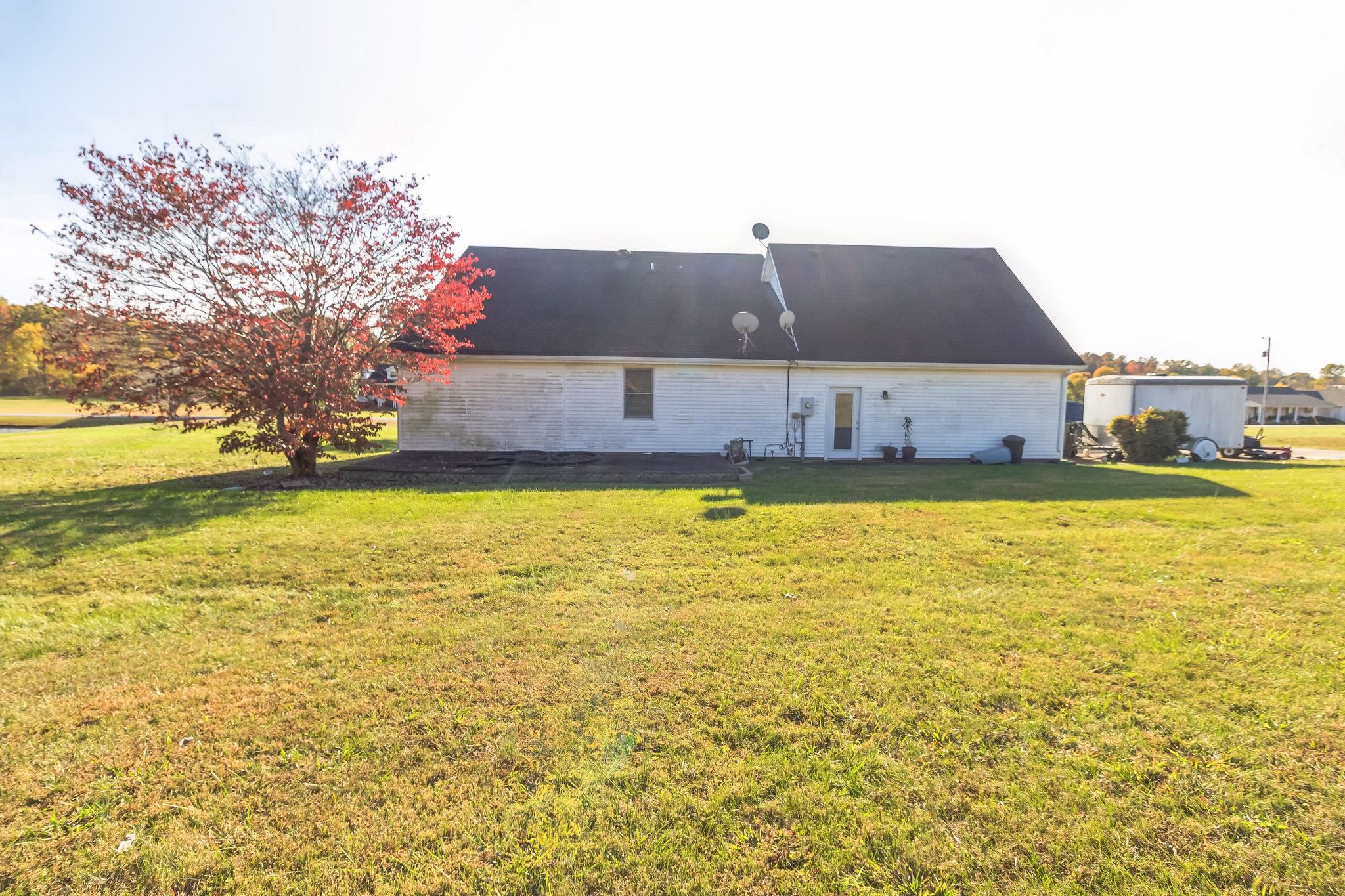 519 Sha Ro Ley, Morgantown, Kentucky 42261, 3 Bedrooms Bedrooms, ,2 BathroomsBathrooms,Single Family Residence,For Sale,Sha Ro Ley,90966