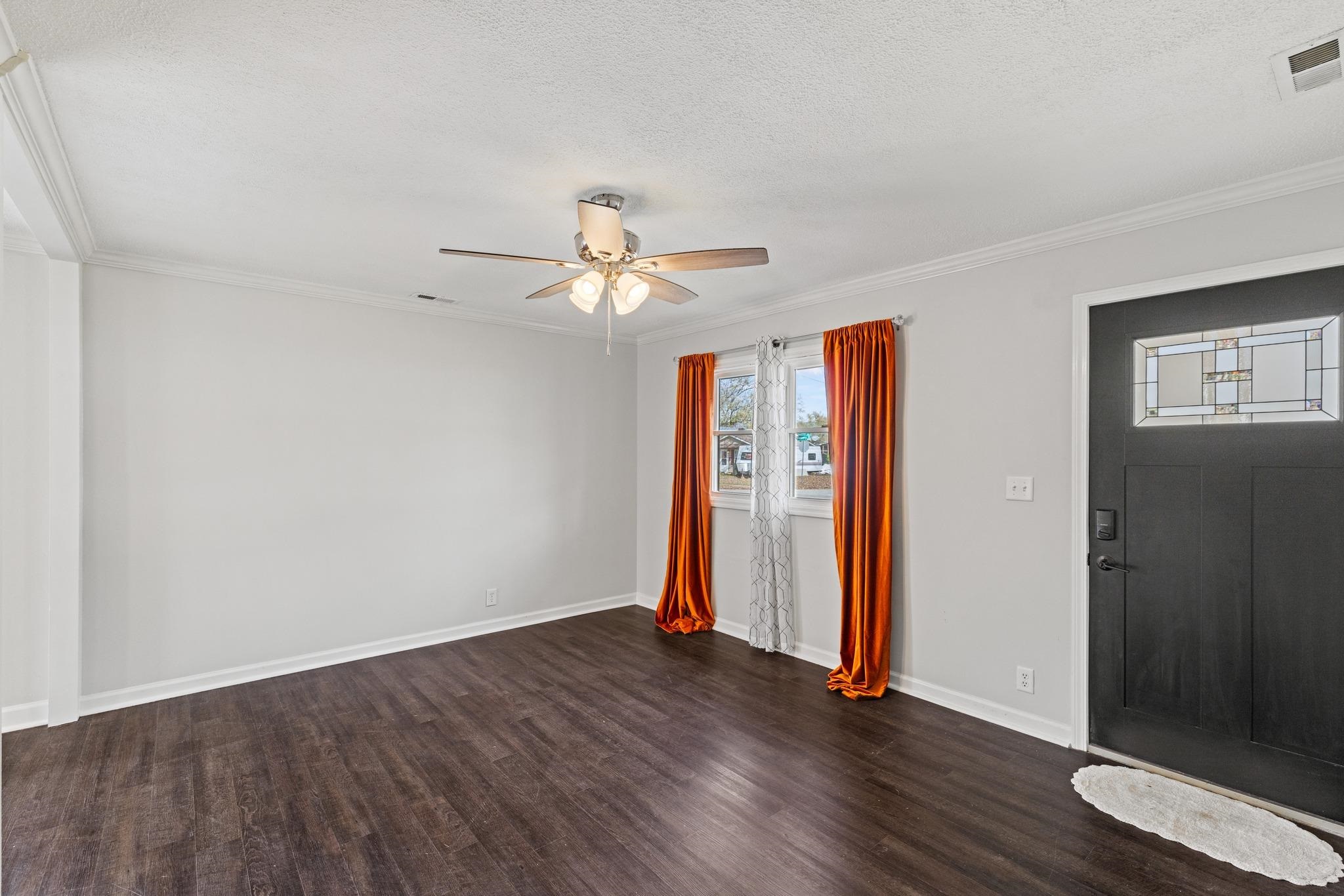 706 Danberry Street, Owensboro, Kentucky 42301, 3 Bedrooms Bedrooms, ,2 BathroomsBathrooms,Single Family Residence,For Sale,Danberry Street,90967