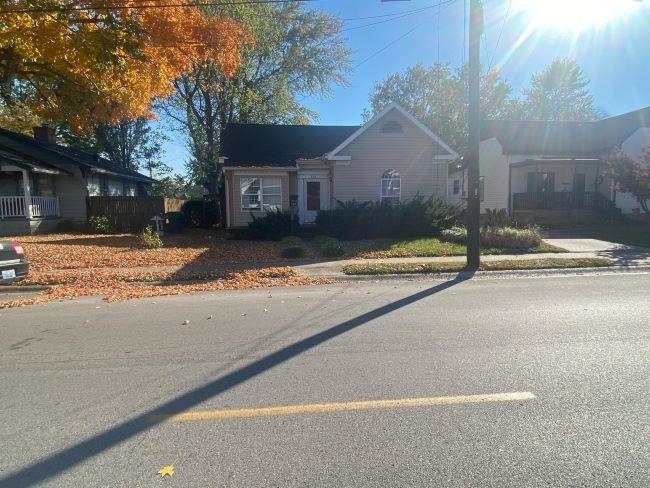 322 20th Street, Owensboro, Kentucky 42303, 3 Bedrooms Bedrooms, ,2 BathroomsBathrooms,Ranch,For Sale,20th Street,90970