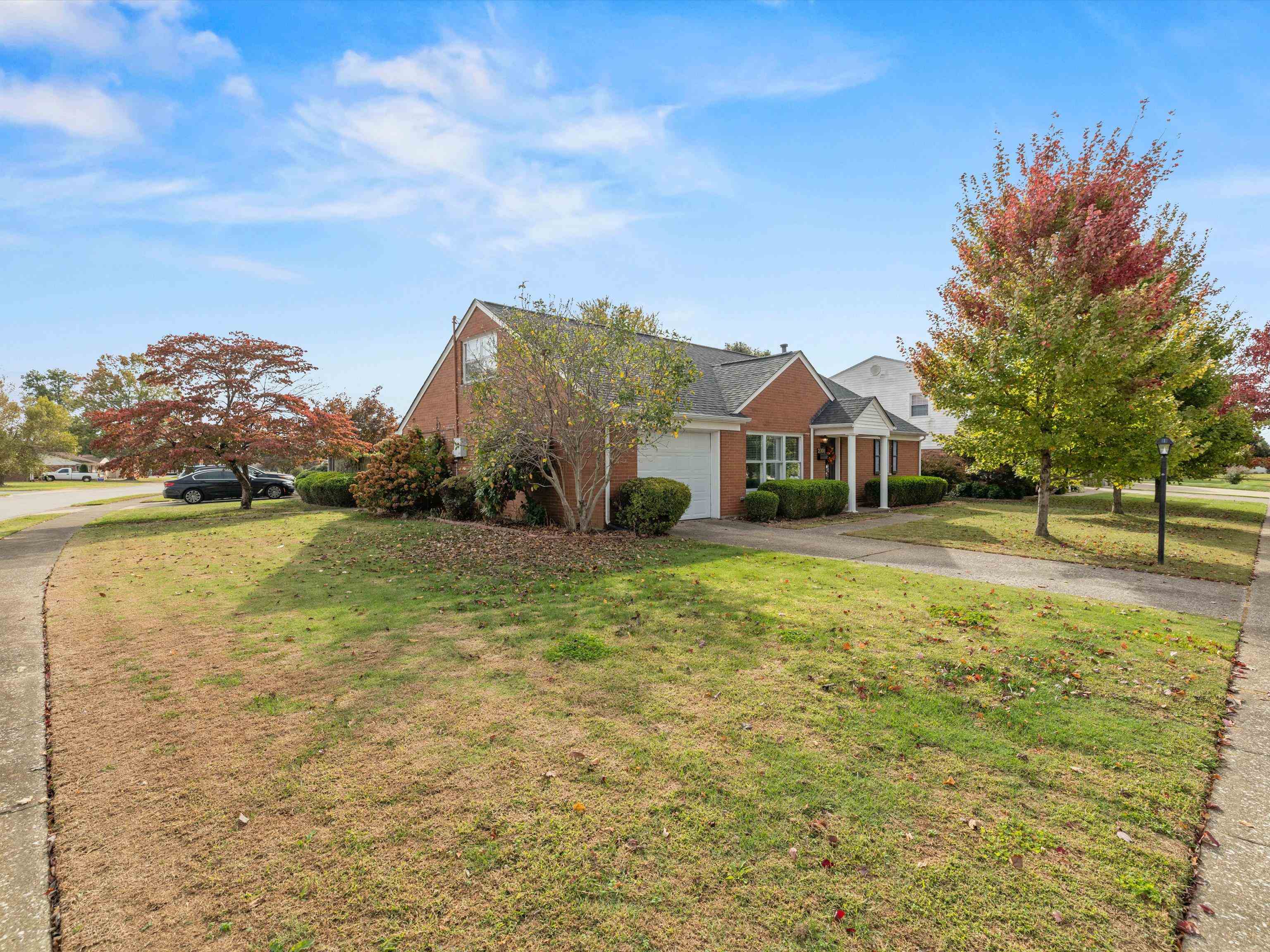 2301 Whirlaway Dr., Owensboro, Kentucky 42301, 4 Bedrooms Bedrooms, ,2 BathroomsBathrooms,Single Family Residence,For Sale,Whirlaway Dr.,90972