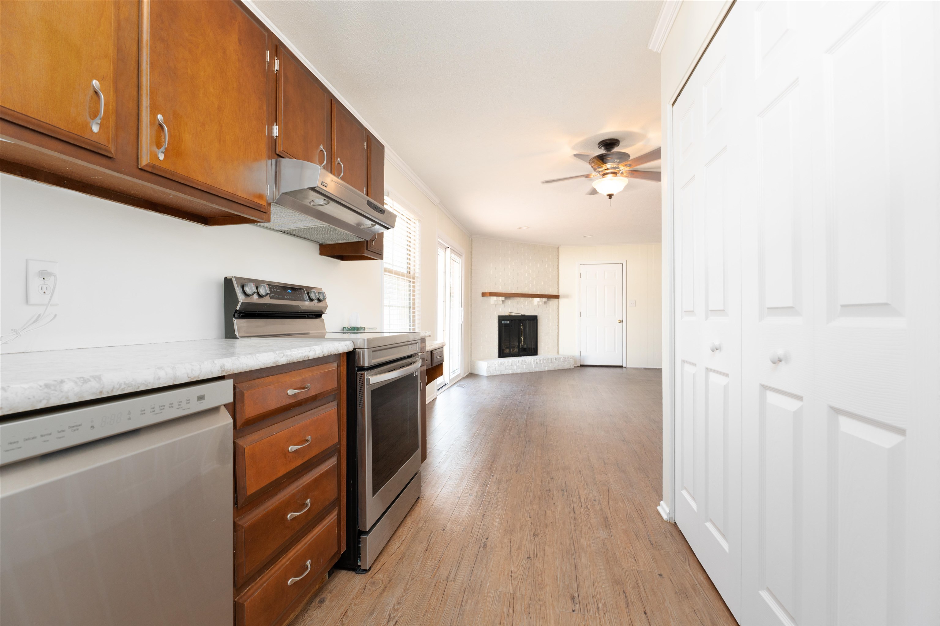2212 Landing Meadows, Owensboro, Kentucky 42303, 3 Bedrooms Bedrooms, ,2 BathroomsBathrooms,Single Family Residence,For Sale,Landing Meadows,90973
